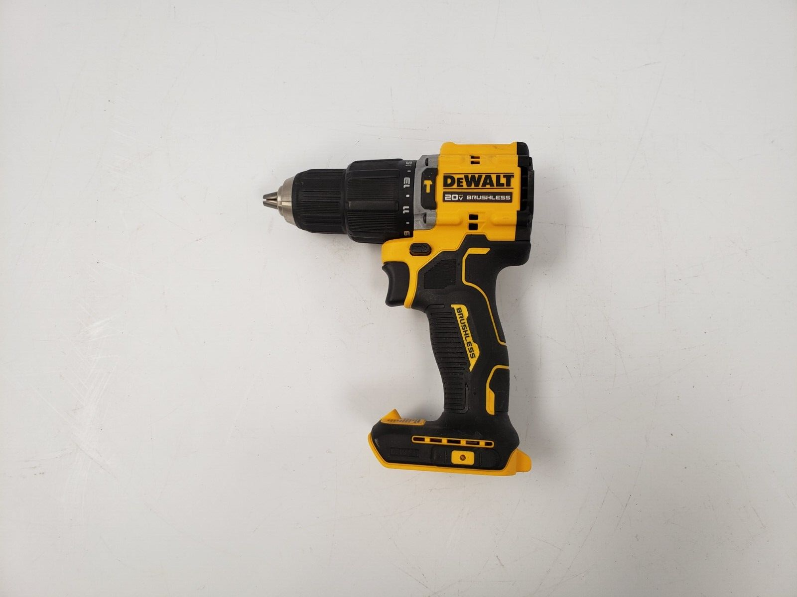 DEWALT DCD799 20V MAX XR Brushless Hammer Drill/Driver Kit - Powerful Cordless Drill for Construction, Woodworking & DIY Projects