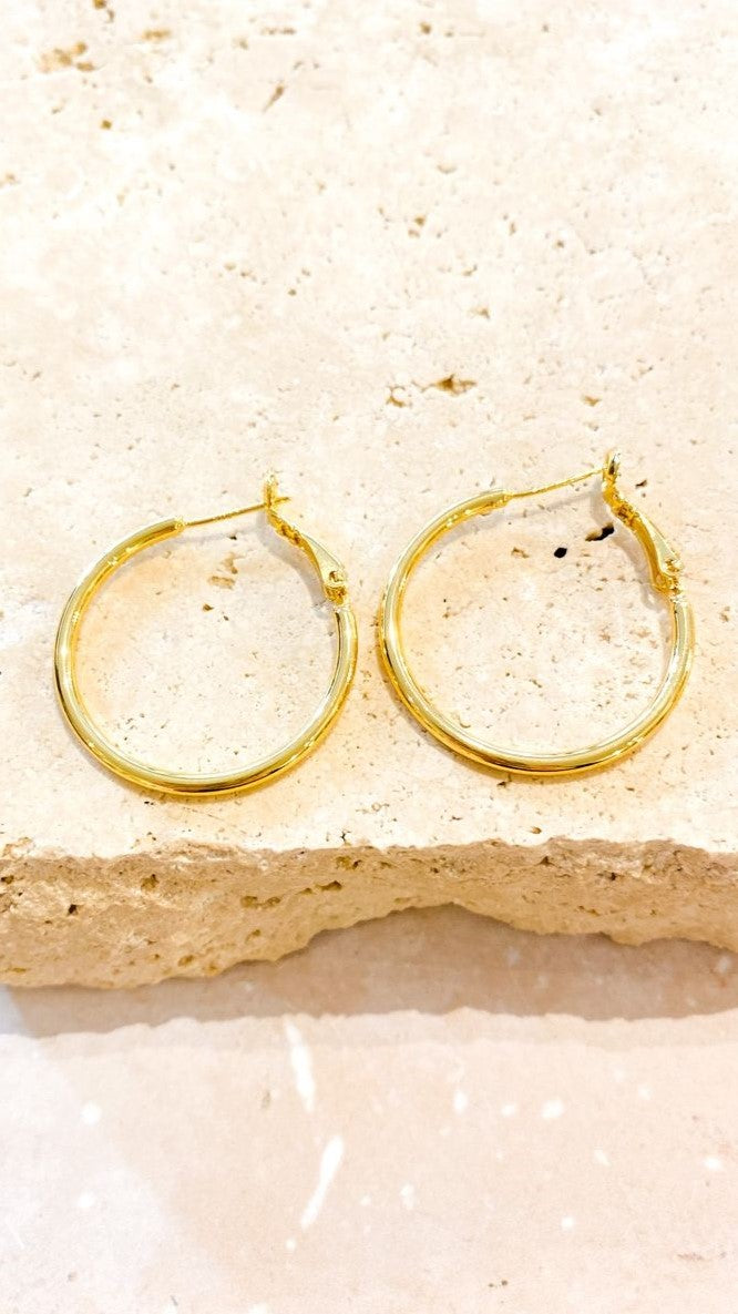 Leni Hoops 14K Gold Plated Earrings for Women - Hypoallergenic & Lightweight Hoop Earrings for Everyday Wear, Parties & Gifts