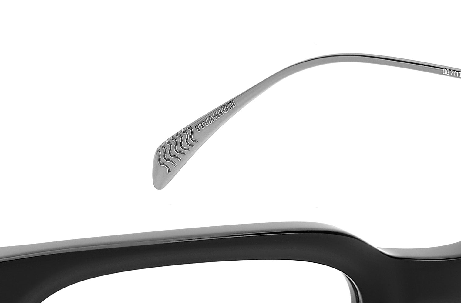 David Beckham DB7119 Sunglasses - Polarized UV Protection Aviator Sunglasses for Men & Women - Perfect for Driving, Travel, and Outdoor Activities