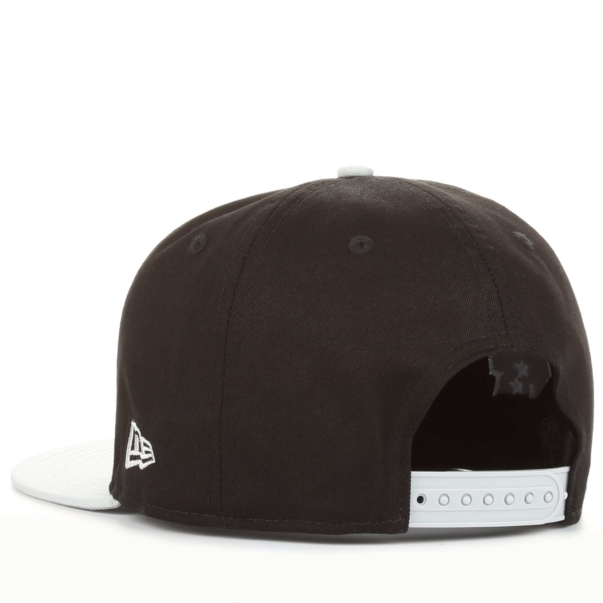 New Era 9Fifty Oakland Raiders Snapback Hat - Adjustable Baseball Cap for Men & Women - Perfect for Sports Games, Streetwear Fashion & Casual Outfits