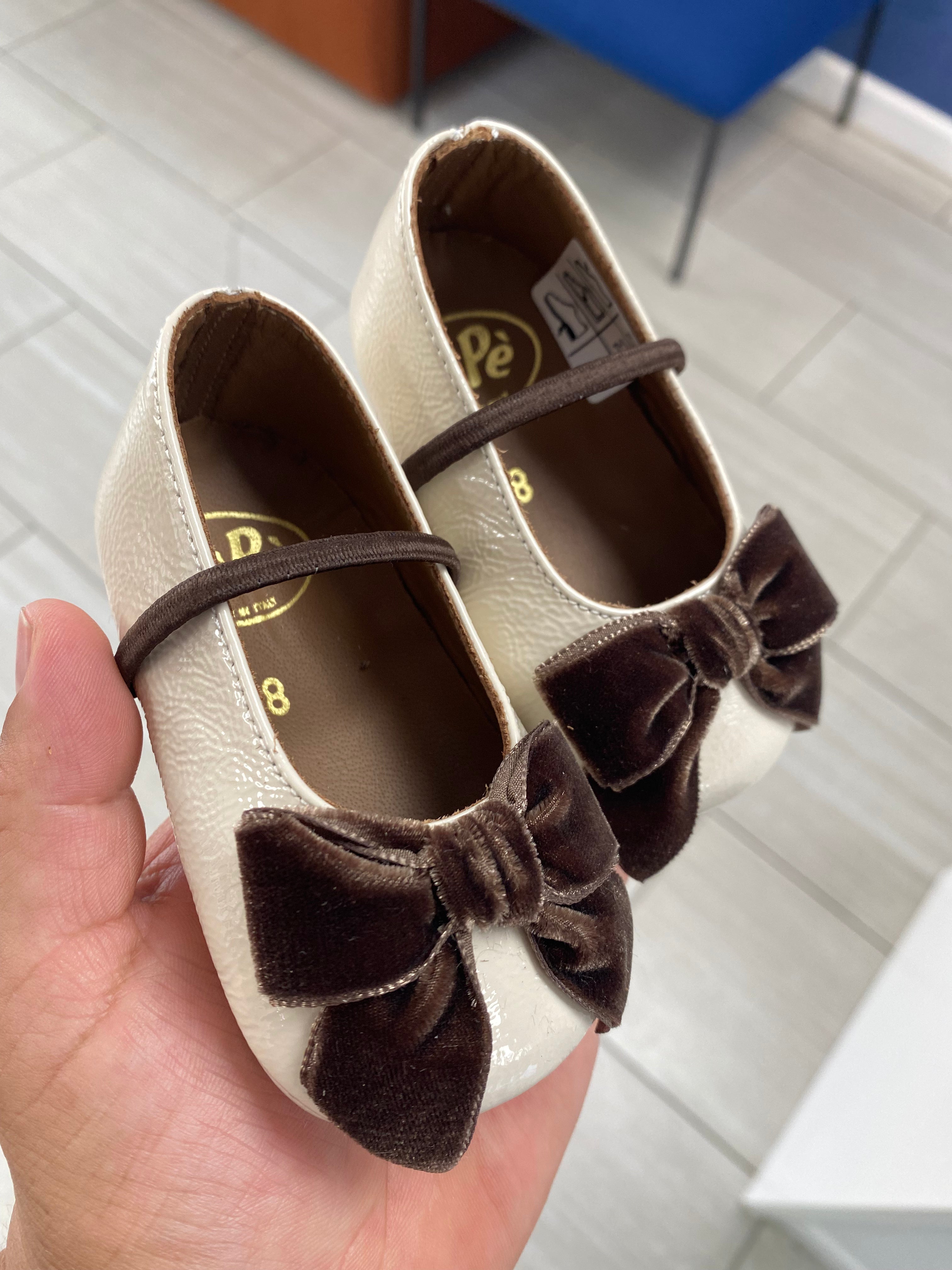 Pepe Ivory Bow Slippers - Women's Comfortable Loafers for Home & Office - Elegant Casual Shoes for Indoor/Outdoor Wear