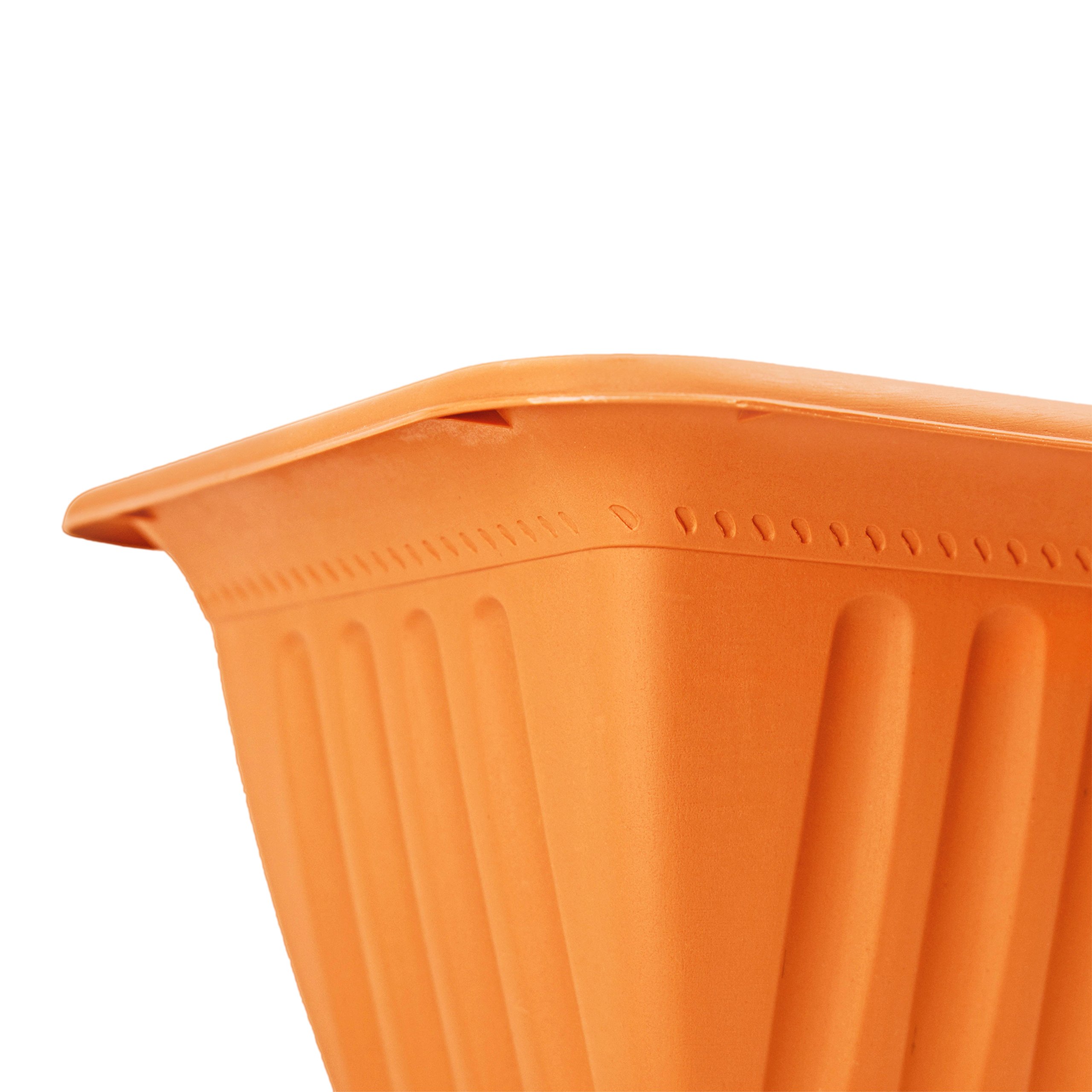 Black Duck Brand Set of 4 Large Plastic Embossed Planters - 9.25