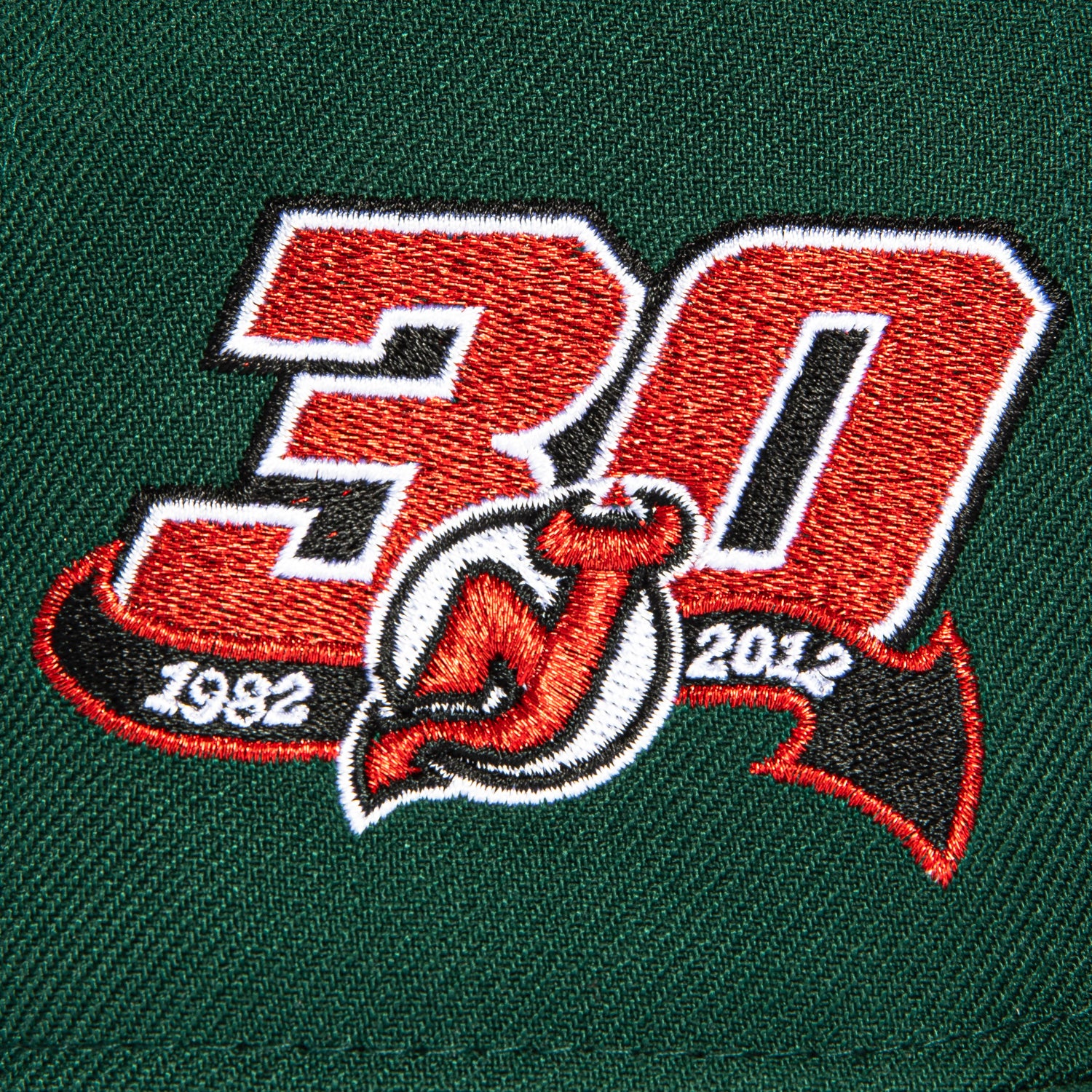 New Era 59Fifty New Jersey Devils 30th Anniversary Patch Snapback Hat - Green NHL Hockey Cap for Men & Women - Perfect for Games, Collecting & Fan Apparel