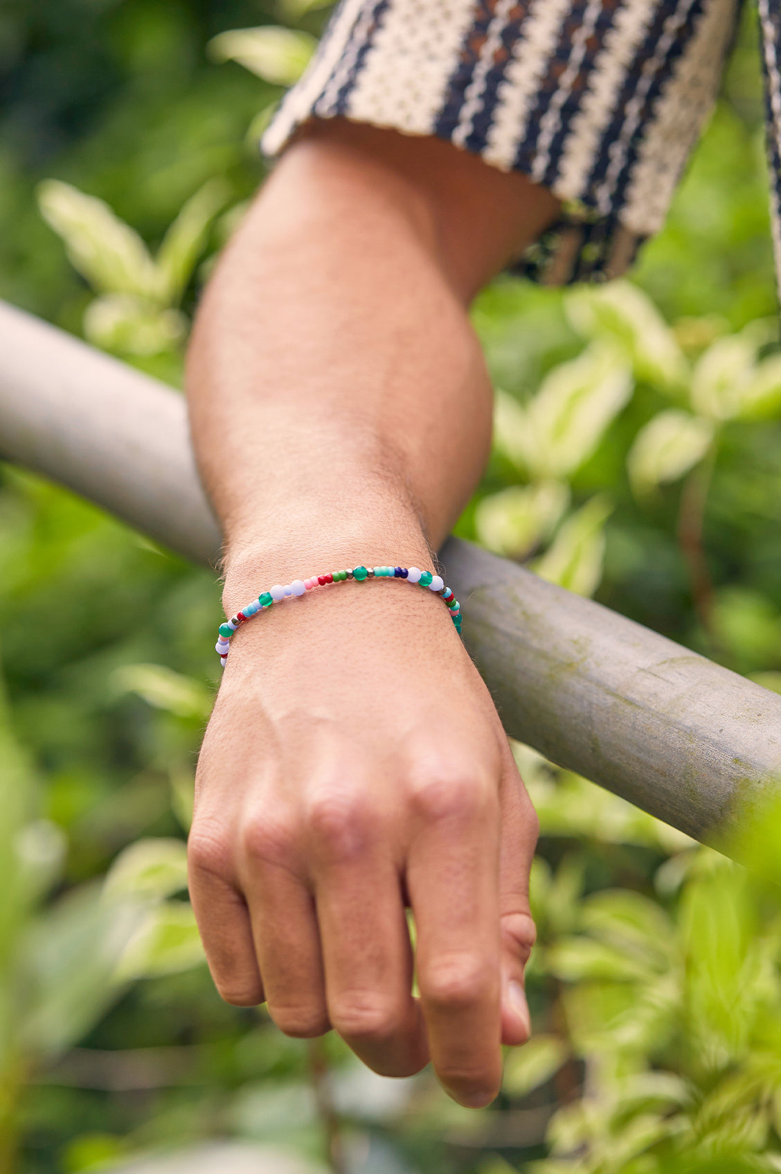 Stylish Men's Mixed Bead Stretch Bracelet - Adjustable Beaded Wristband for Casual Wear, Gifts & Everyday Fashion Accessories