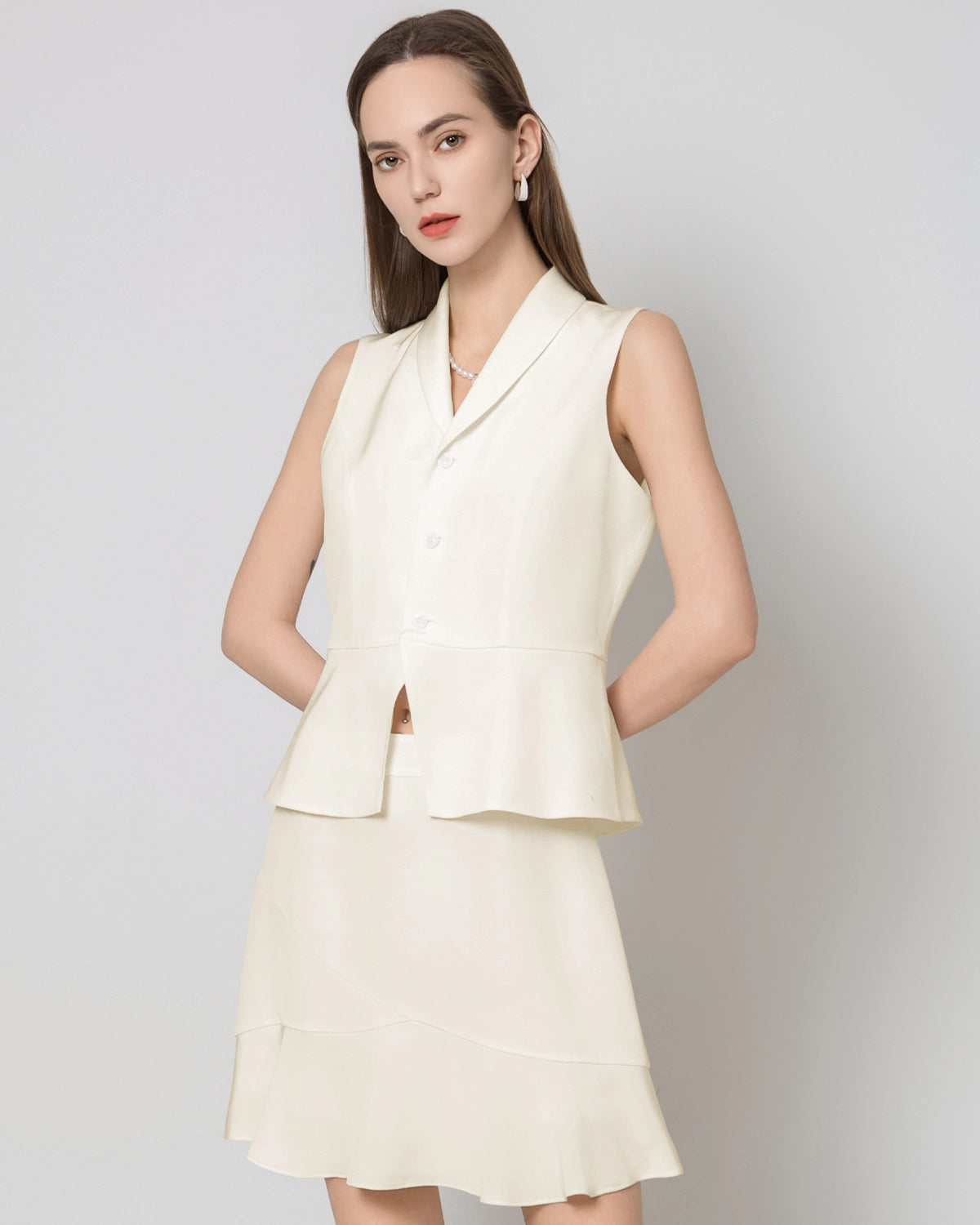 40 Momme V-Neck Silk Vest for Women - Luxurious Soft & Breathable Silk Camisole - Perfect for Layering, Sleepwear & Loungewear