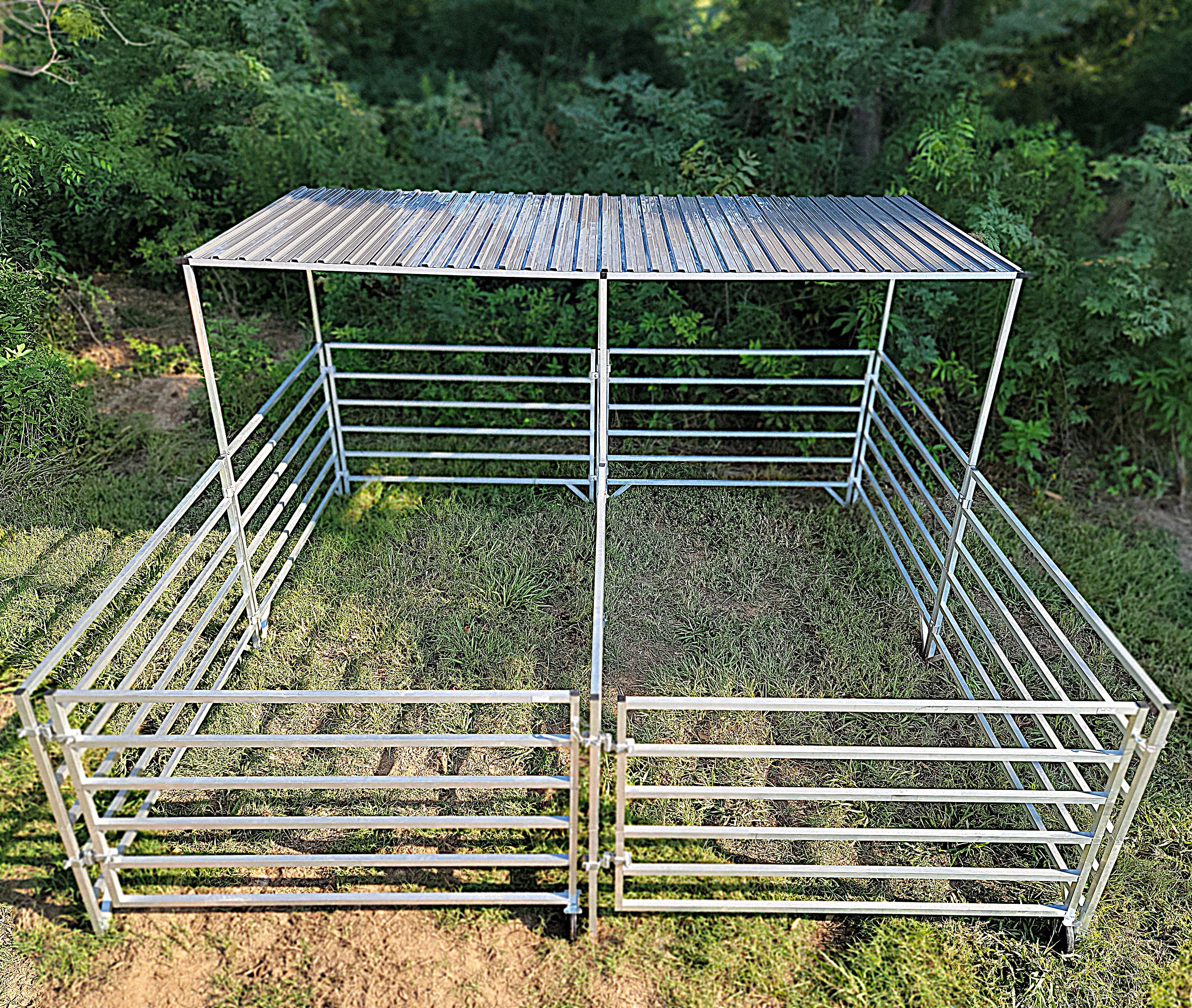 5 Ft X 10 Ft Aluminum 6-Rail Add-On Horse Stall Kit with Canopy (3 Panels, 1 Gate, 1 Canopy) - Durable Stable Fencing for Pastures, Barns & Equestrian Facilities
