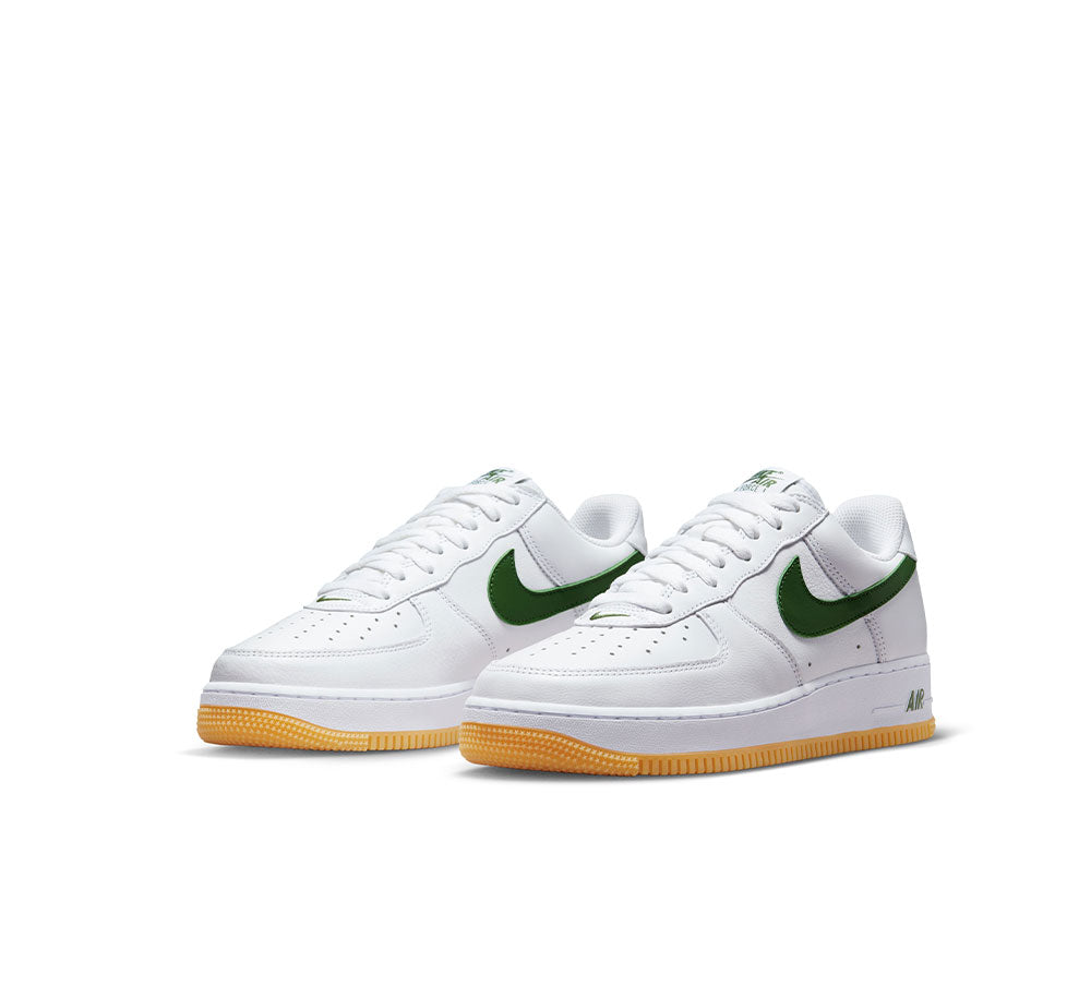 Nike Air Force 1 Low Retro QS Sneakers - Classic White Basketball Shoes for Men & Women - Perfect for Casual Wear, Street Style & Sneaker Collection