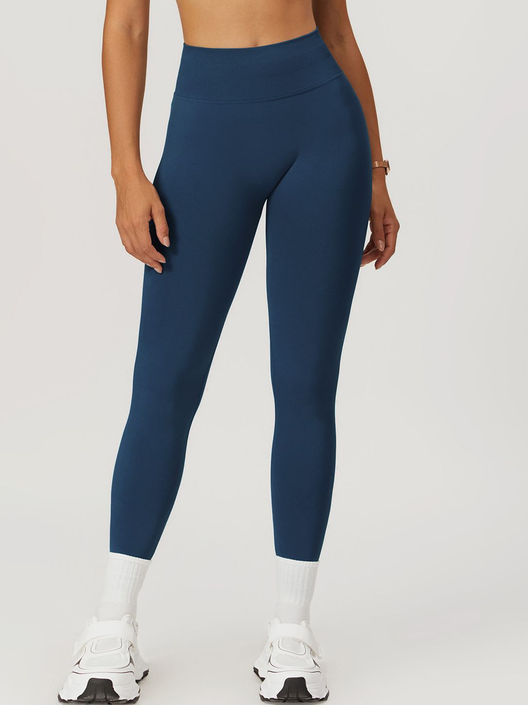ZASUWA Women's High Waisted Seamless Scrunch Butt Lifting Leggings - Perfect for Yoga, Gym Workouts & Everyday Wear