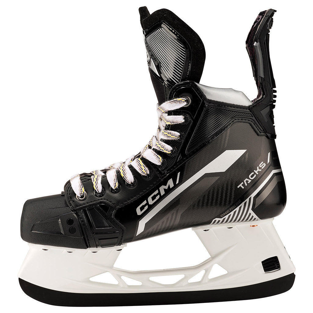 CCM Tacks Vector Plus 2022 Intermediate Ice Hockey Skates - Professional Performance Skates for Youth & Adult Players - Perfect for Ice Hockey Training & Competitive Games