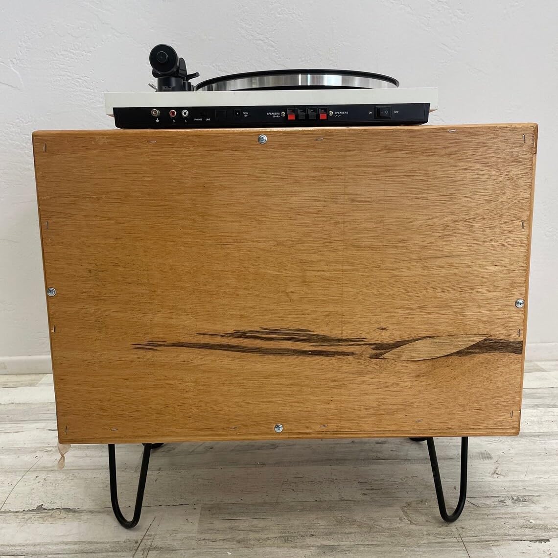 2Sec Vinyl Record Storage Furniture - Record Player Stand, Media Console & TV Stand for LP Storage & Turntable | Perfect for Living Room, Home Theater & Music Studio Organization