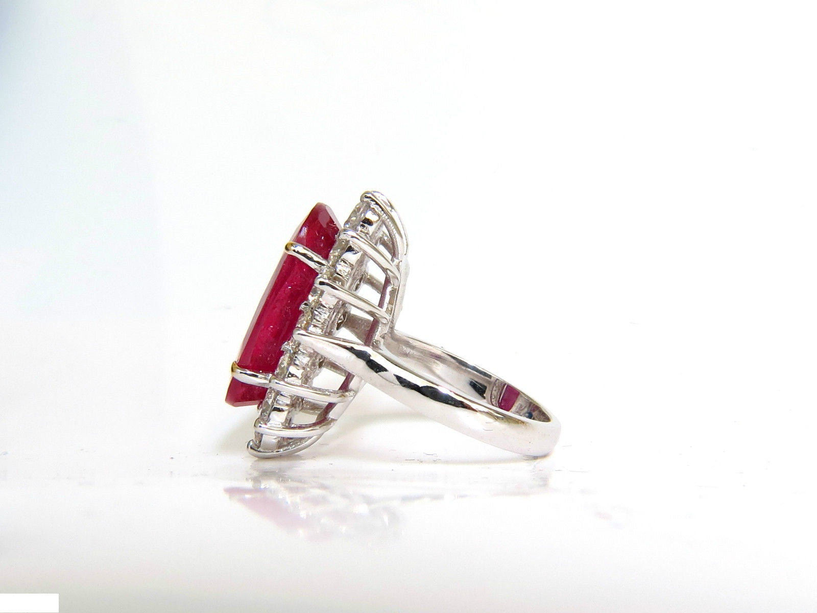 17.90CT Enhanced Ruby & Diamond Ring in 14KT Gold - Vintage Diana Deco Style A++ for Weddings, Anniversaries & Special Occasions