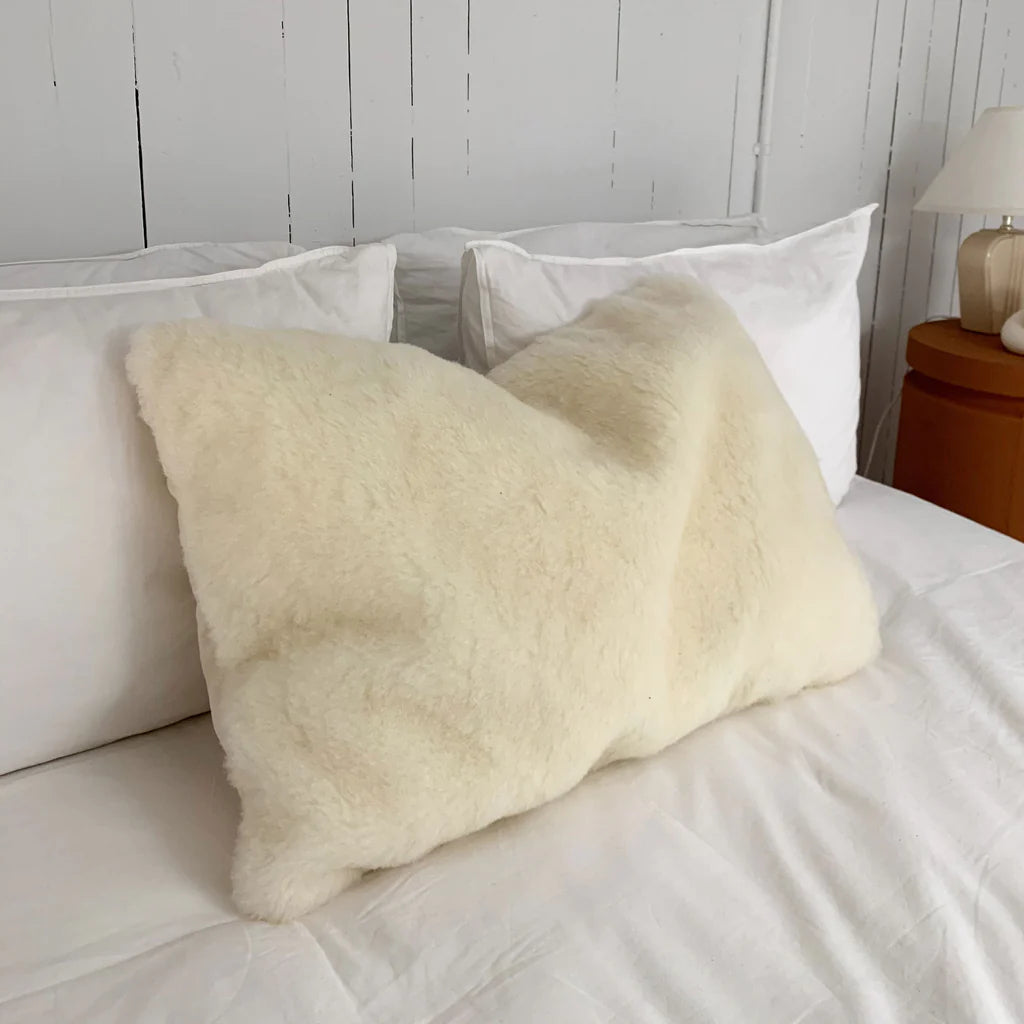 Premium Merino Wool Pillow Overlay - Soft & Breathable Sheep's Wool Pile Fabric for Home Decor, Bedding & Cozy Comfort
