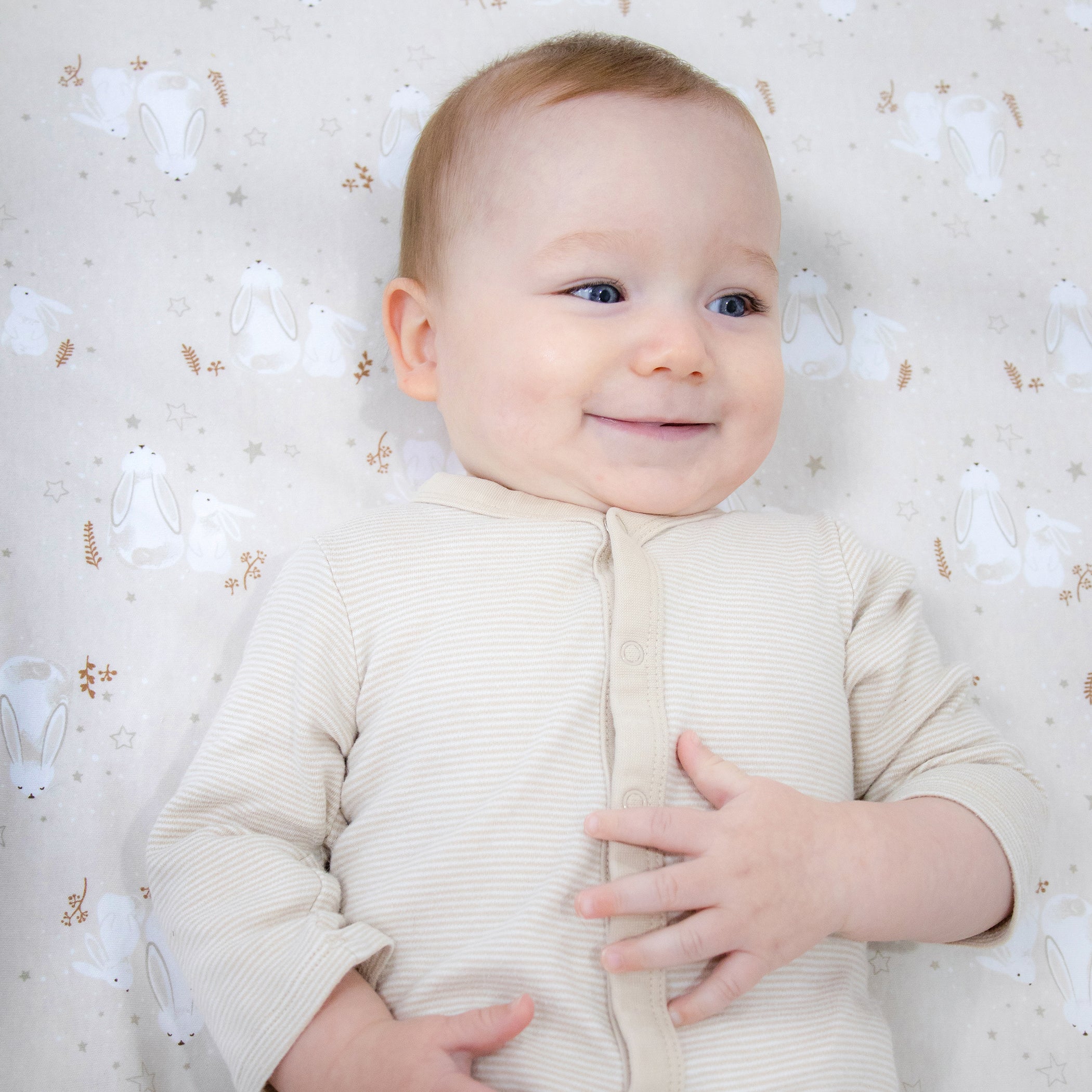 Bunny Dreams Jersey Cot Fitted Sheet - Soft Baby Crib Sheet for Nursery, Daycare & Travel - Perfect for Toddlers & Infants