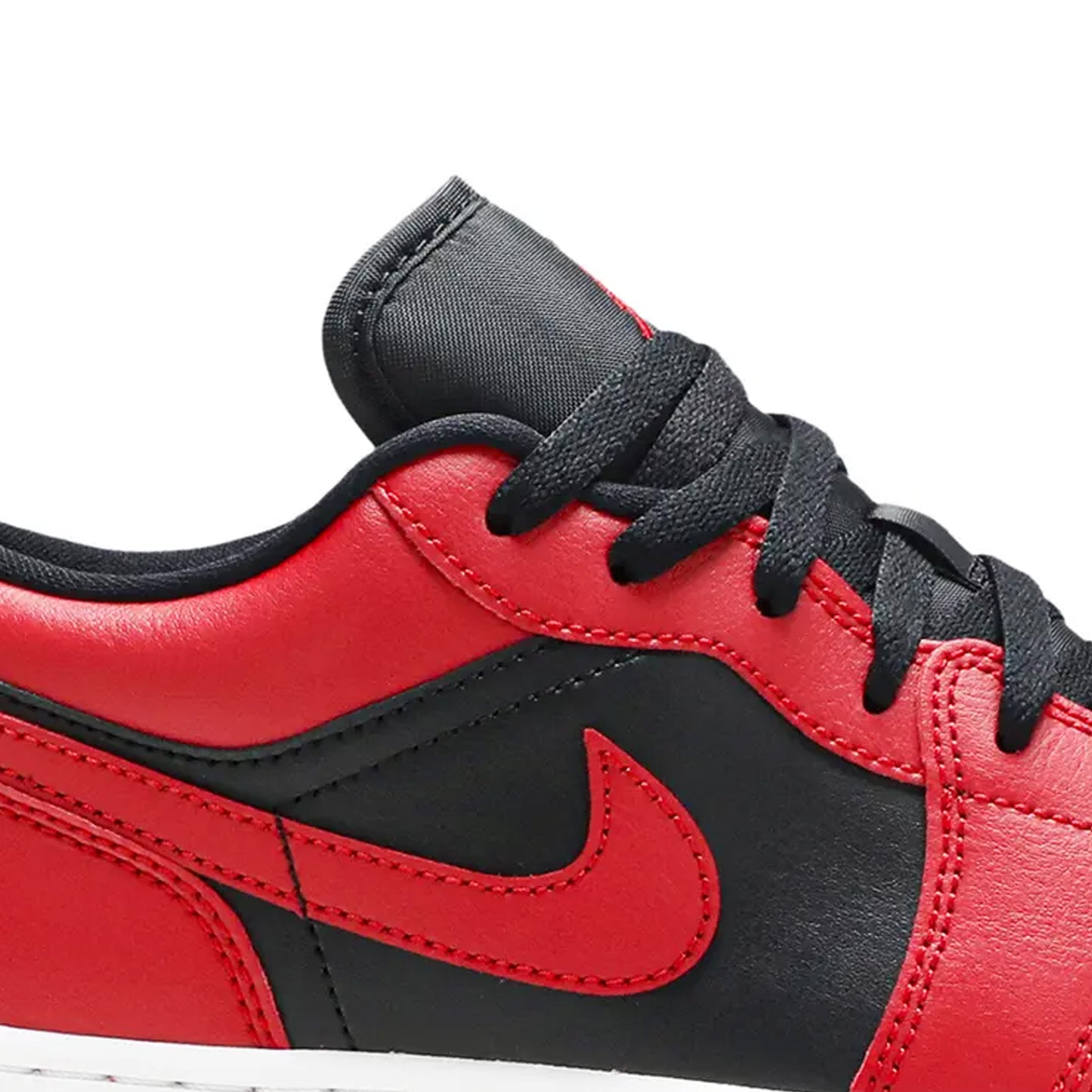 Air Jordan 1 Low 'Reverse Bred' GS Sneakers - Red & Black Basketball Shoes for Kids - Perfect for School, Sports & Casual Wear