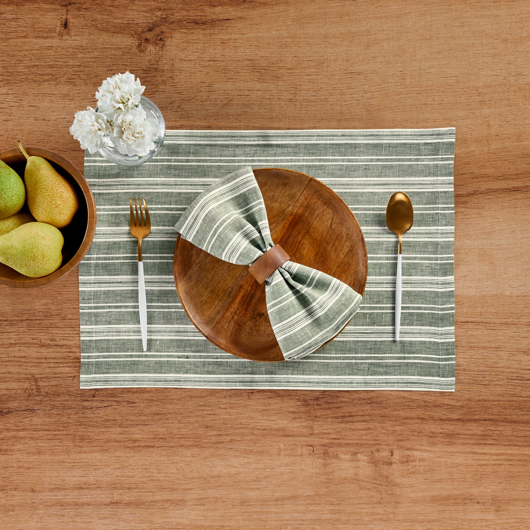 Premium Chelsea Stripe Cotton Napkins - Set of 4 for Elegant Dining, Dinner Parties & Home Decor | Soft & Absorbent Table Linens for Everyday Use & Special Occasions