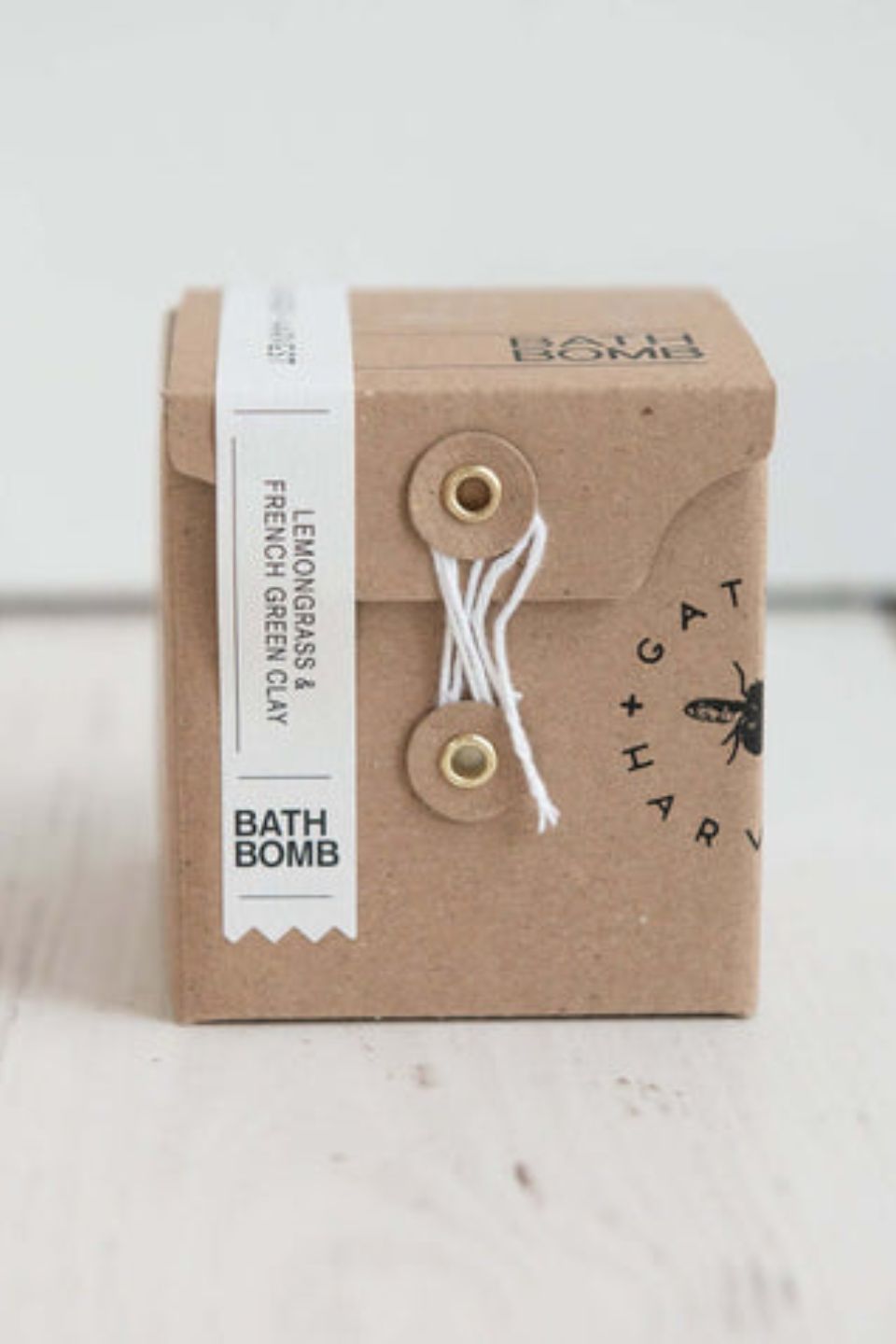 Organic Lemongrass & Green Clay Vegan Bath Bomb for Relaxation & Detox – Perfect for Spa Nights & Self-Care Rituals