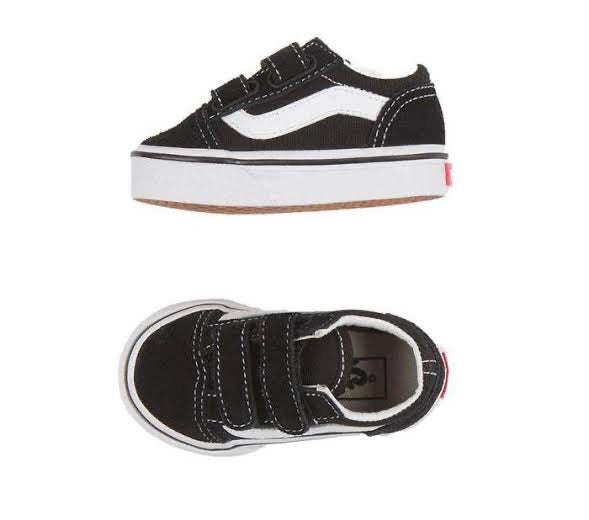Vans Old Skool V Black/White Sneakers for Toddlers - Classic Skate Shoes for Boys & Girls - Perfect for Playground, School & Everyday Wear