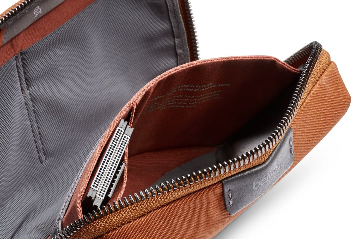 Bellroy Compact Tech Organizer - Slim Travel Cable Pouch for Phones, Chargers & Accessories | Perfect for Business Trips & Daily Commute