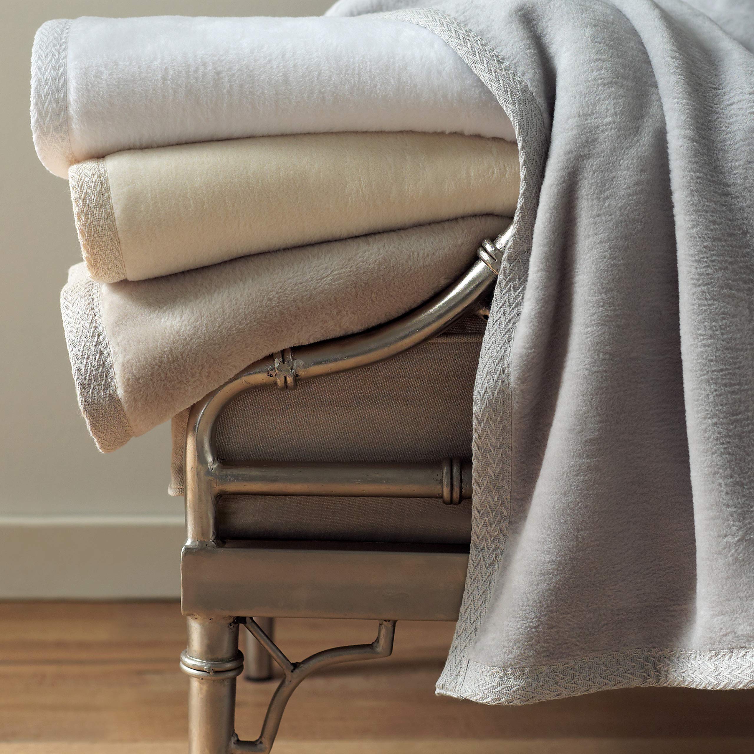 Peacock Alley All Seasons Luxury 100% Long Staple Cotton Blanket - Soft & Breathable Twin/Twin XL Blanket for Bed, Sofa & Crib - Perfect for Home, Nursery & Travel - Flint Color