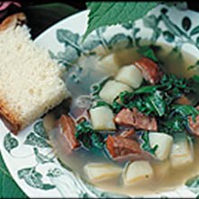 Blount Fine Foods Portuguese Kale Soup - 4 lb. Package (4 per Case) | Authentic Portuguese Recipe | Perfect for Family Dinners, Meal Prep & Comfort Food Lovers