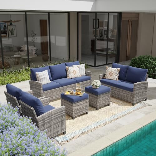 Gray Rattan/Blue Cushion