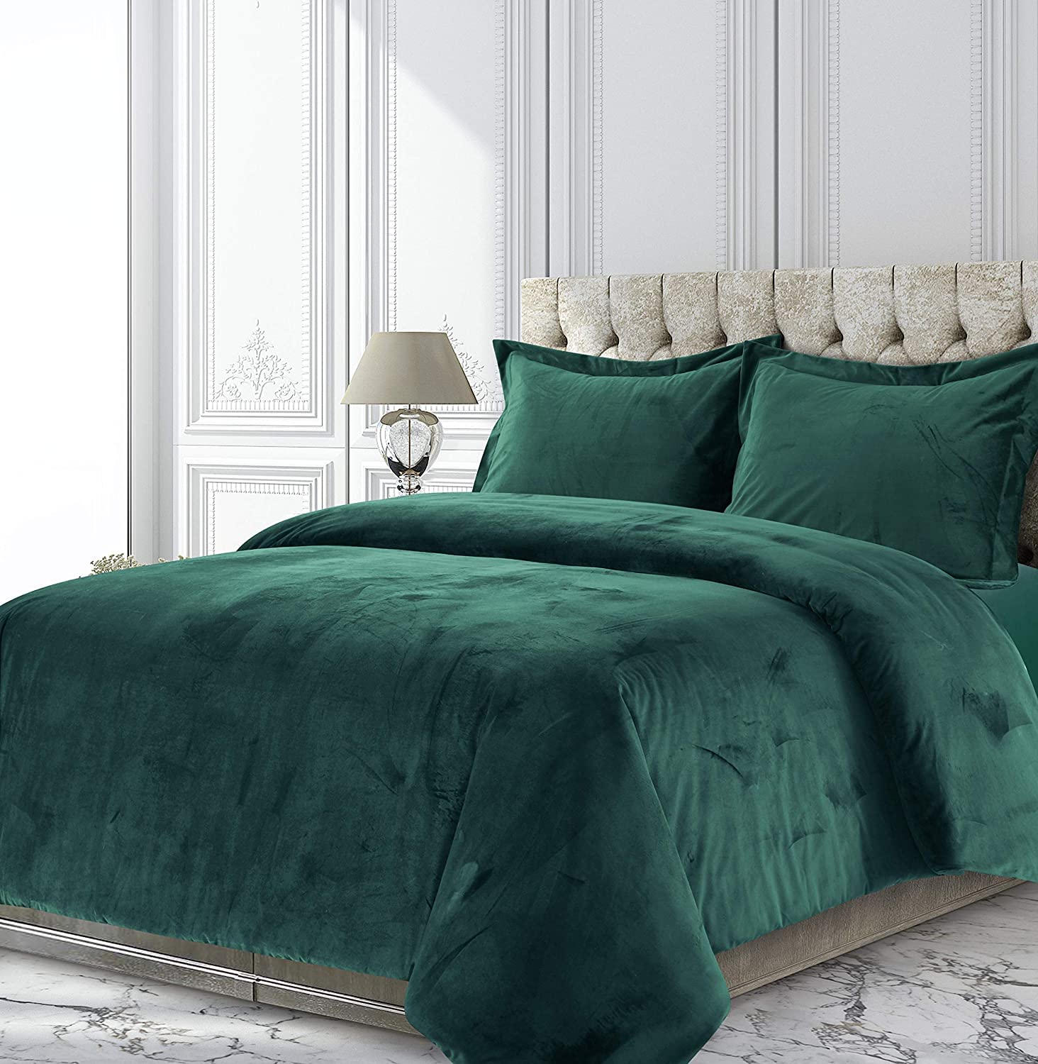 Luxury Velvet Hunter Green Comforter Set California King 3-Piece - 1 Comforter + 2 Pillowcases, 300 GSM Crushed Velvet Duvet with Sherpa Lining - Perfect for Winter Bedding & Cozy Home Decor