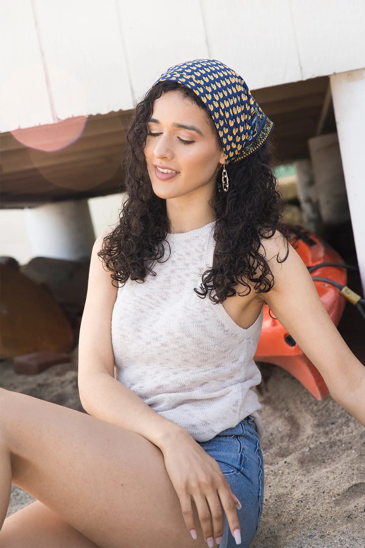 Stylish Bold Print Bandana for Men & Women - Trendy Cotton Fashion Accessory for Outdoor, Music Festivals & Everyday Wear