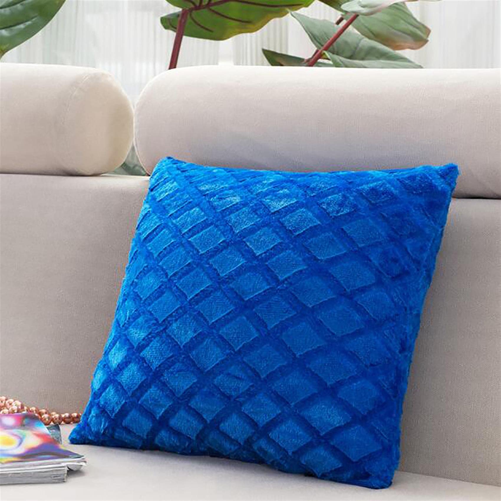 GUAngqi Soft Plush Square Throw Pillow Covers for Sofa, Chair & Couch - Luxurious Sapphire Blue Decorative Pillowcases for Living Room, Bedroom & Home Decor