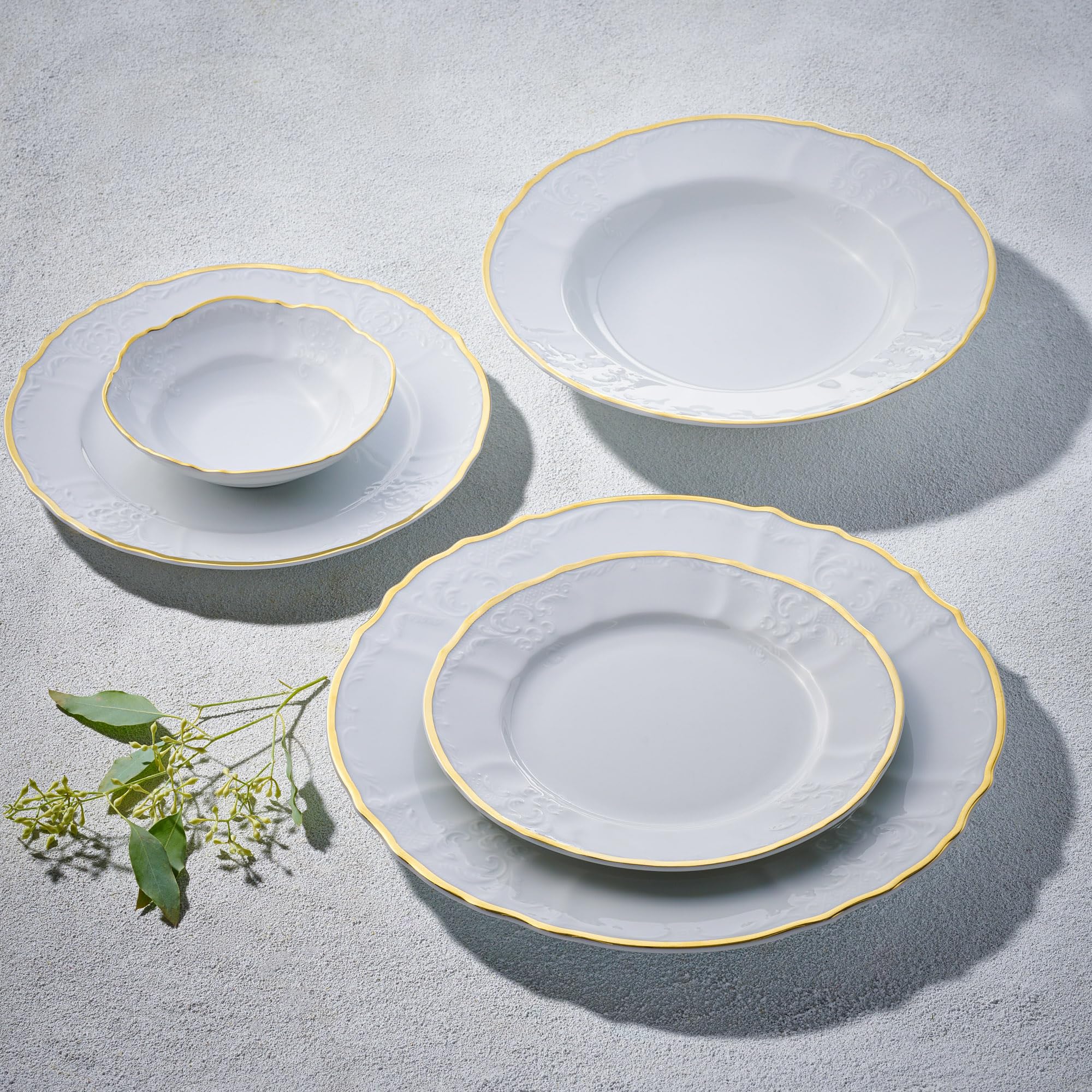 Premium 20-Piece White Porcelain Dinnerware Set with Gold Trim - Elegant China Dishes for 4 People - Formal Dining & Entertaining - Luxury Tableware for Weddings, Dinner Parties & Special Occasions