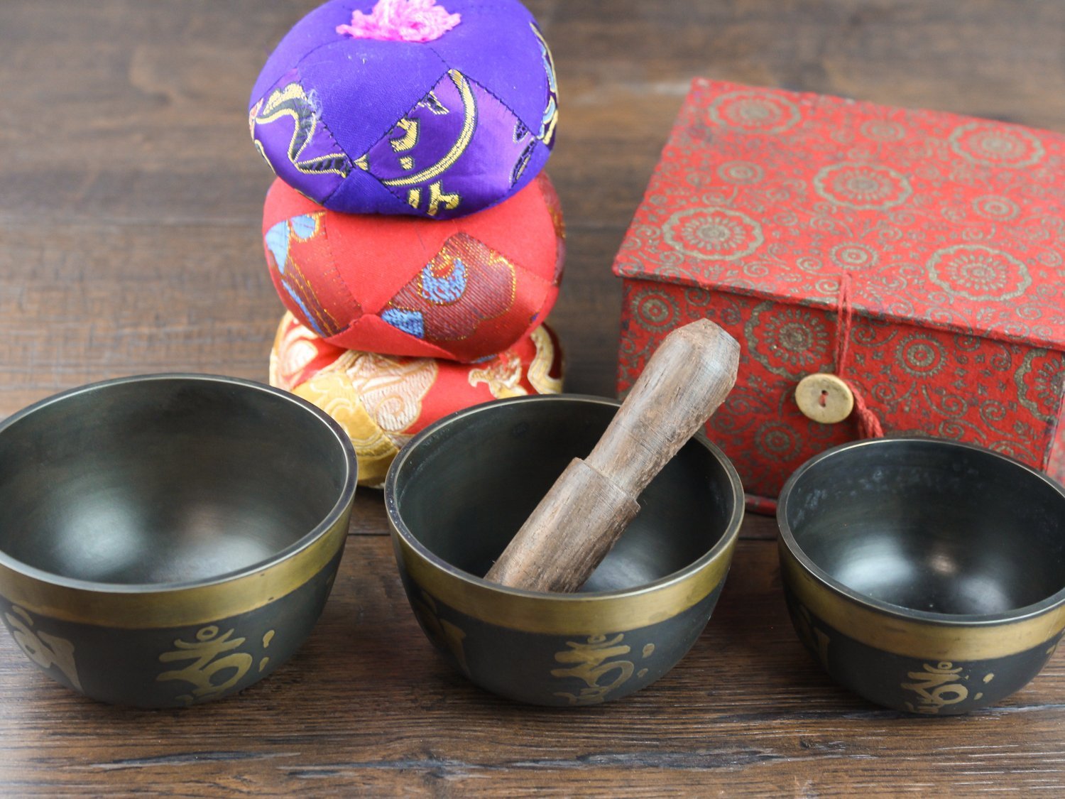 3-Piece Tibetan Singing Bowl Set for Meditation, Yoga & Relaxation – Handcrafted Healing Sound Therapy Instrument