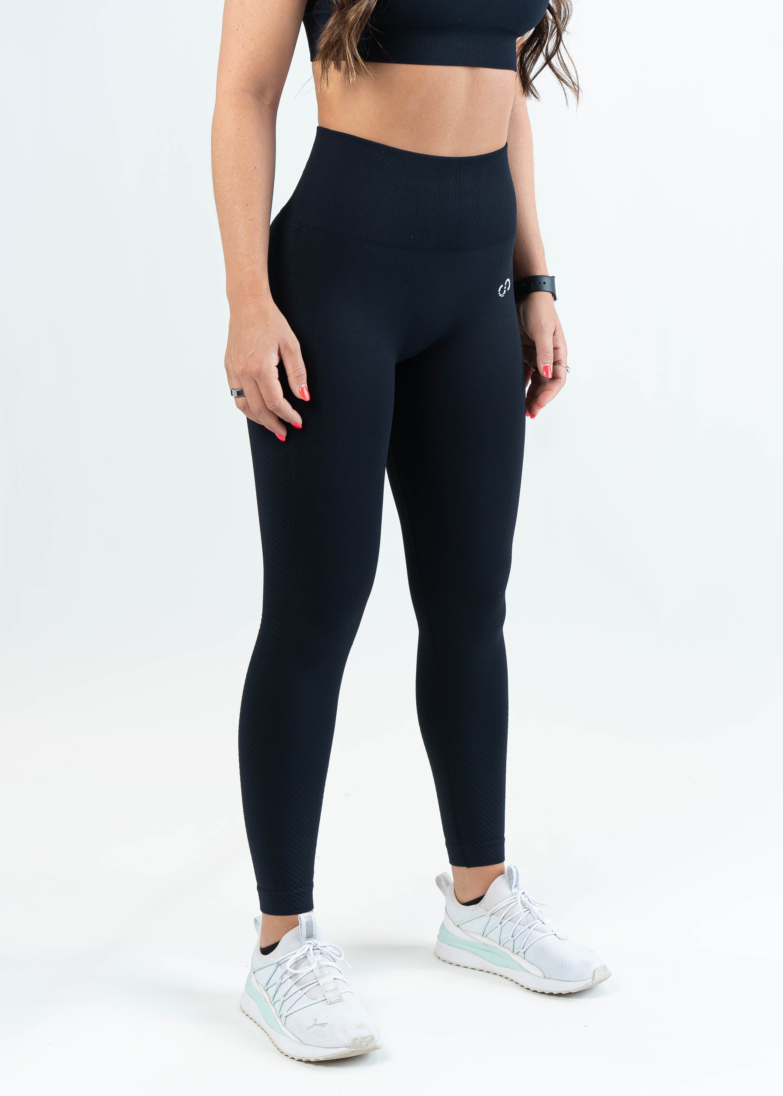 High-Waisted Contour Seamless Leggings for Women - Black | Yoga, Workout, Running & Everyday Wear