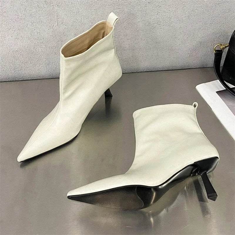 Eilyken Women's Pointed Toe Ankle Boots - Stylish Wedding Party Shoes for Winter & Autumn, Slim Fit Short Ladies Booties - Perfect for Weddings, Parties, Office Wear & Casual Outfits