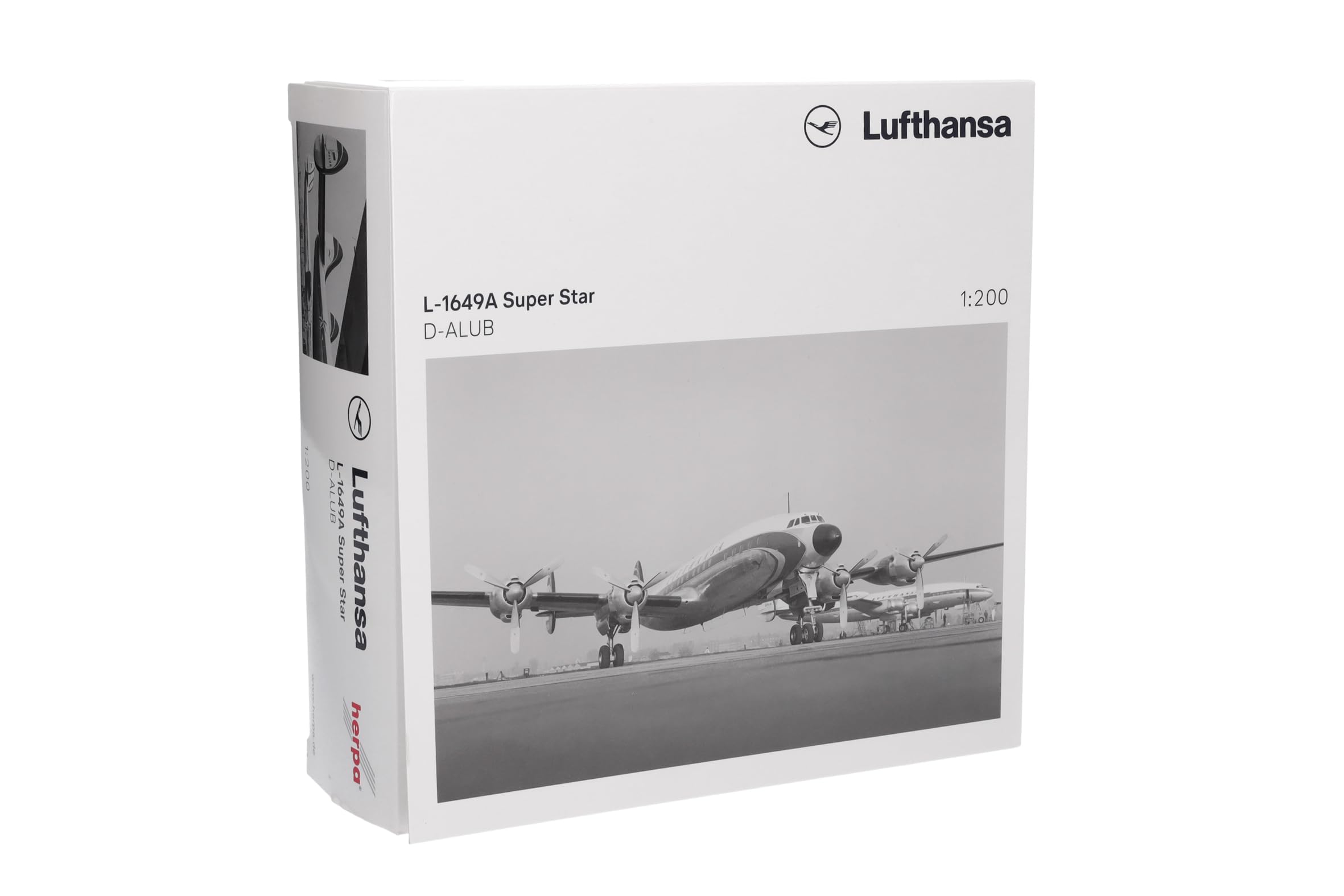 Herpa Avion Miniature Lufthansa Lockheed L-1649A Super Star Diecast Model - 1:200 Scale, Collector's Item, Metal Construction, White Color - Perfect for Aviation Enthusiasts, Display Cases, and Model Collections