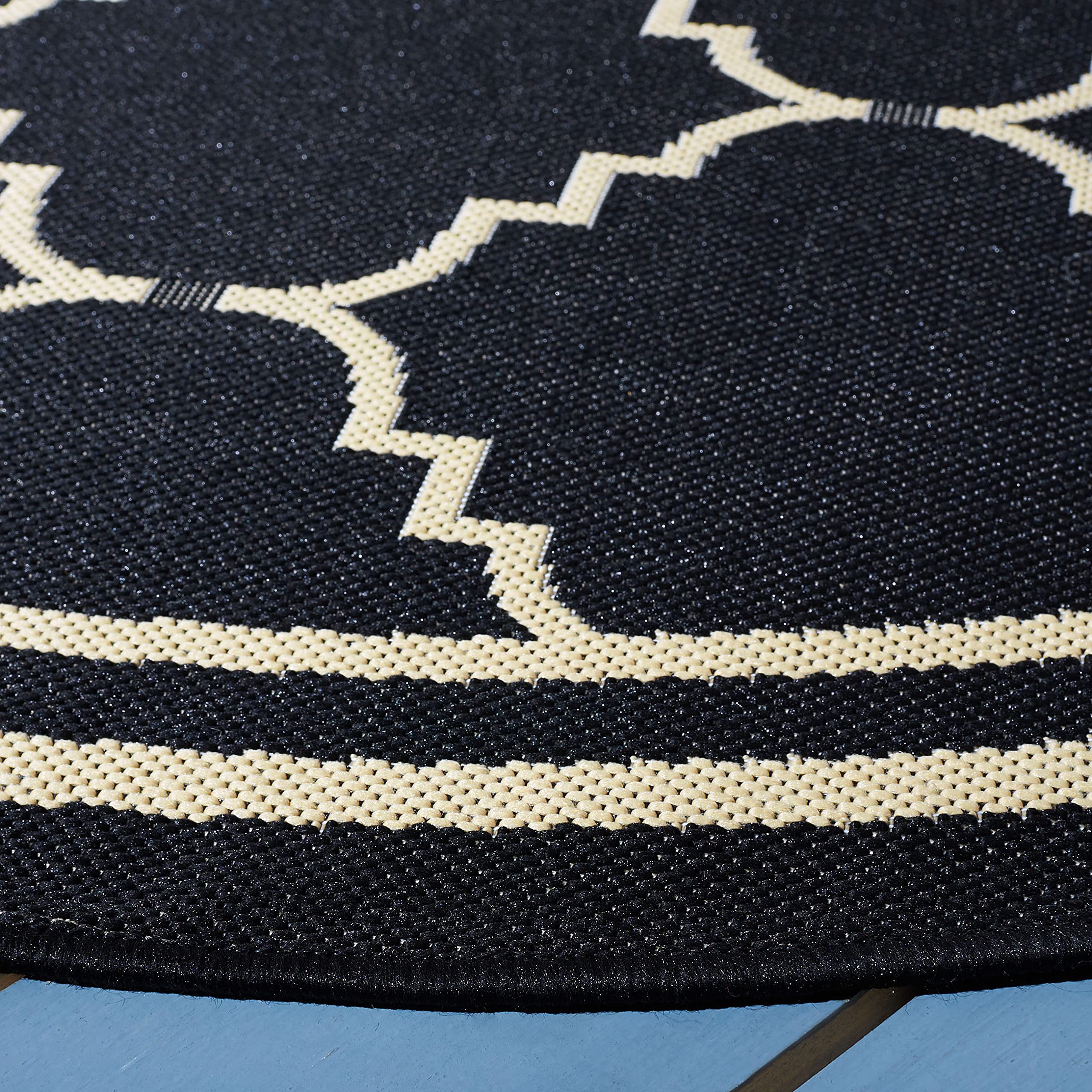 SAFAVIEH Courtyard Collection 6'7