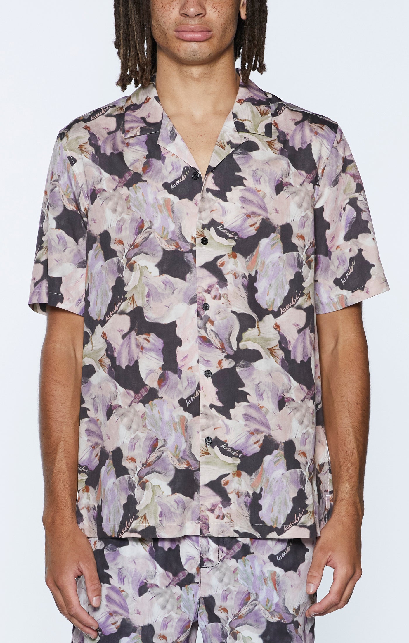 Colorful Resort Short Sleeve Shirt for Men - Tropical Print Casual Button Up Shirt - Perfect for Beach Vacation, Summer Parties & Outdoor Adventures