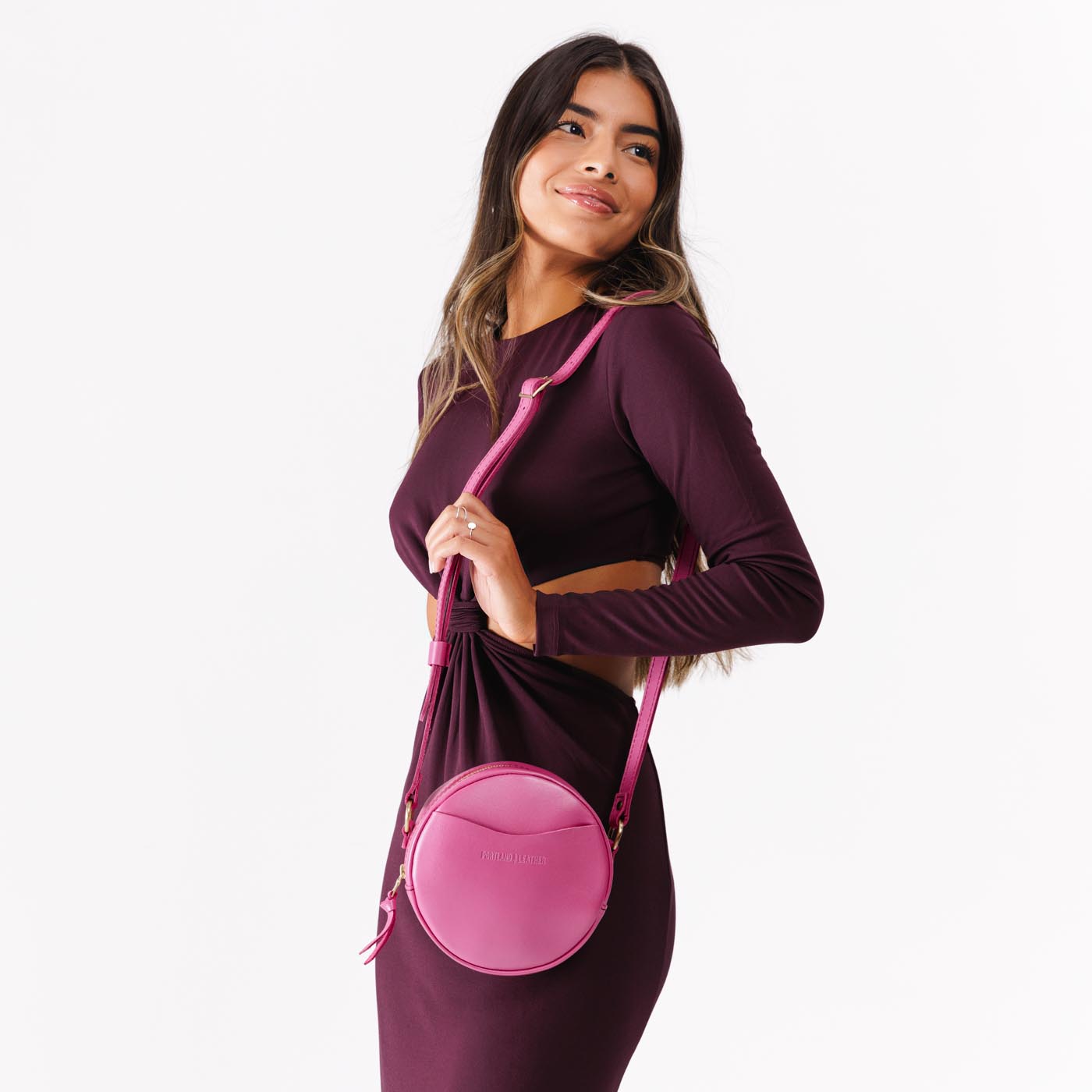Stylish Circle Crossbody Bag for Women - Trendy Leather Shoulder Purse with Adjustable Strap - Perfect for Everyday Use, Travel & Shopping
