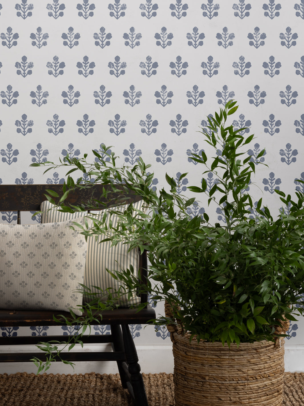 Ensley Large White Ground Wallpaper by Sugar Paper Slate - Perfect for Living Room, Bedroom & Home Office Decor