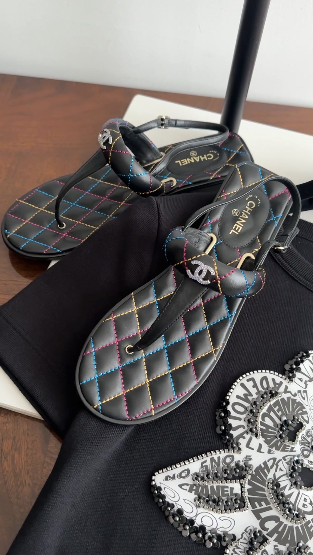 Chanel 21K Black Multi Quilted CC Logo Thong Sandals - Size 40 | Luxury Designer Flip Flops for Women, Beach Vacation & Summer Outfits