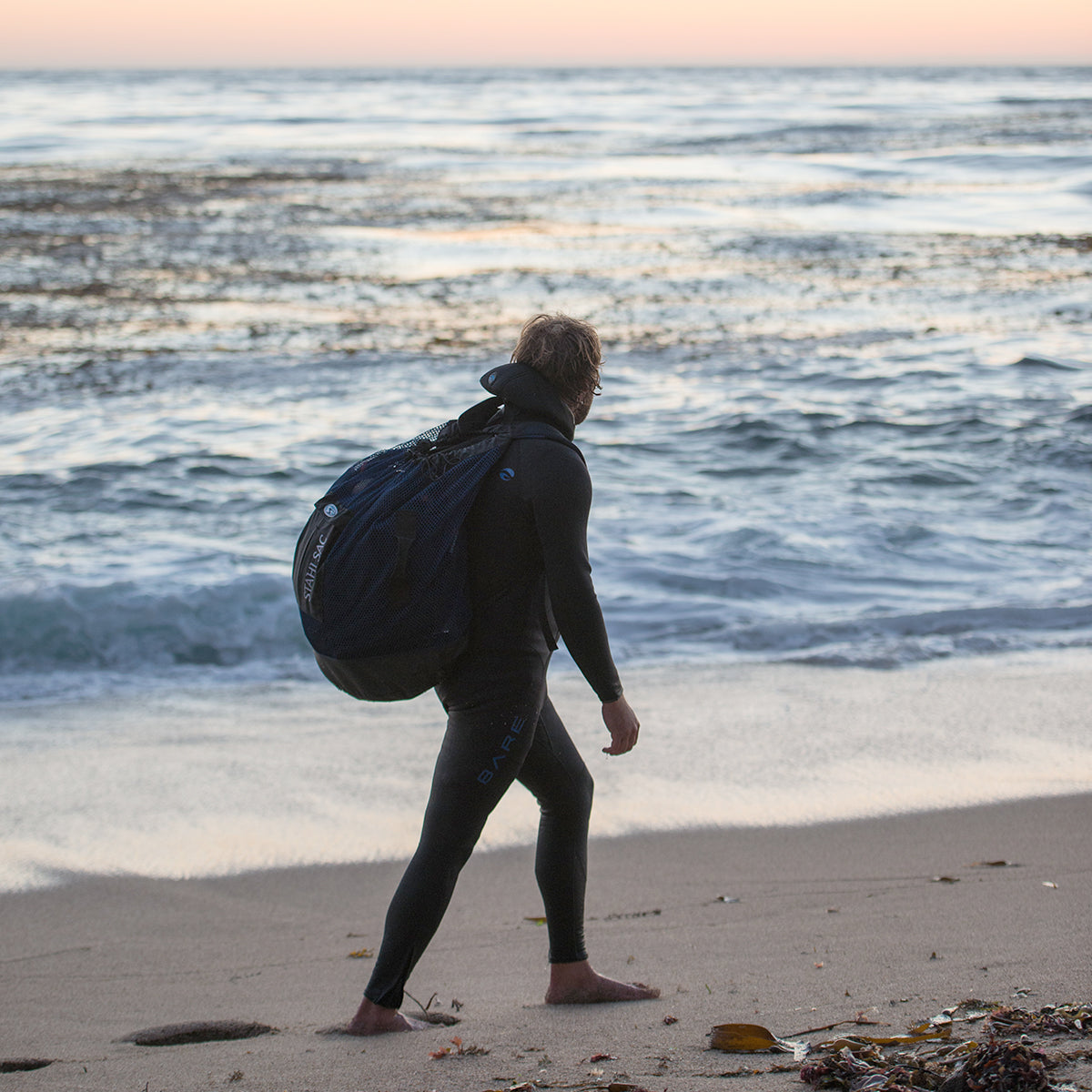 Bonaire Mesh Backpack - Lightweight & Breathable Hiking Daypack for Men & Women - Perfect for Travel, Gym, School & Outdoor Adventures