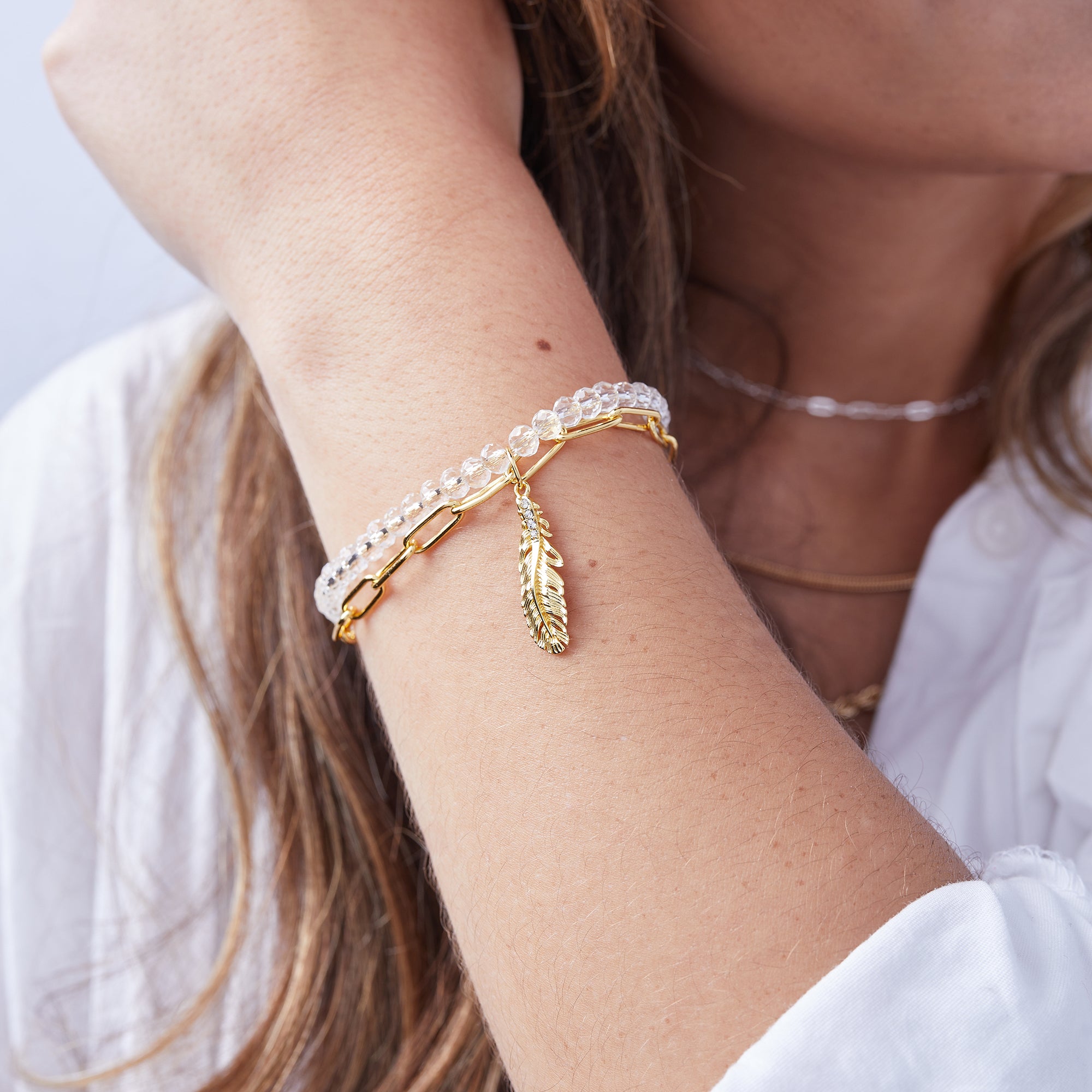 Elegant Feather Chain Bracelet for Women - Boho Chic Handmade Jewelry Gift for Her - Perfect for Parties, Weddings & Everyday Wear