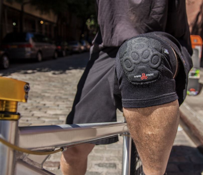 Best Covert Knee Pads for Work & Sports - Comfortable & Durable Knee Protection for Construction, Gardening, Flooring & More