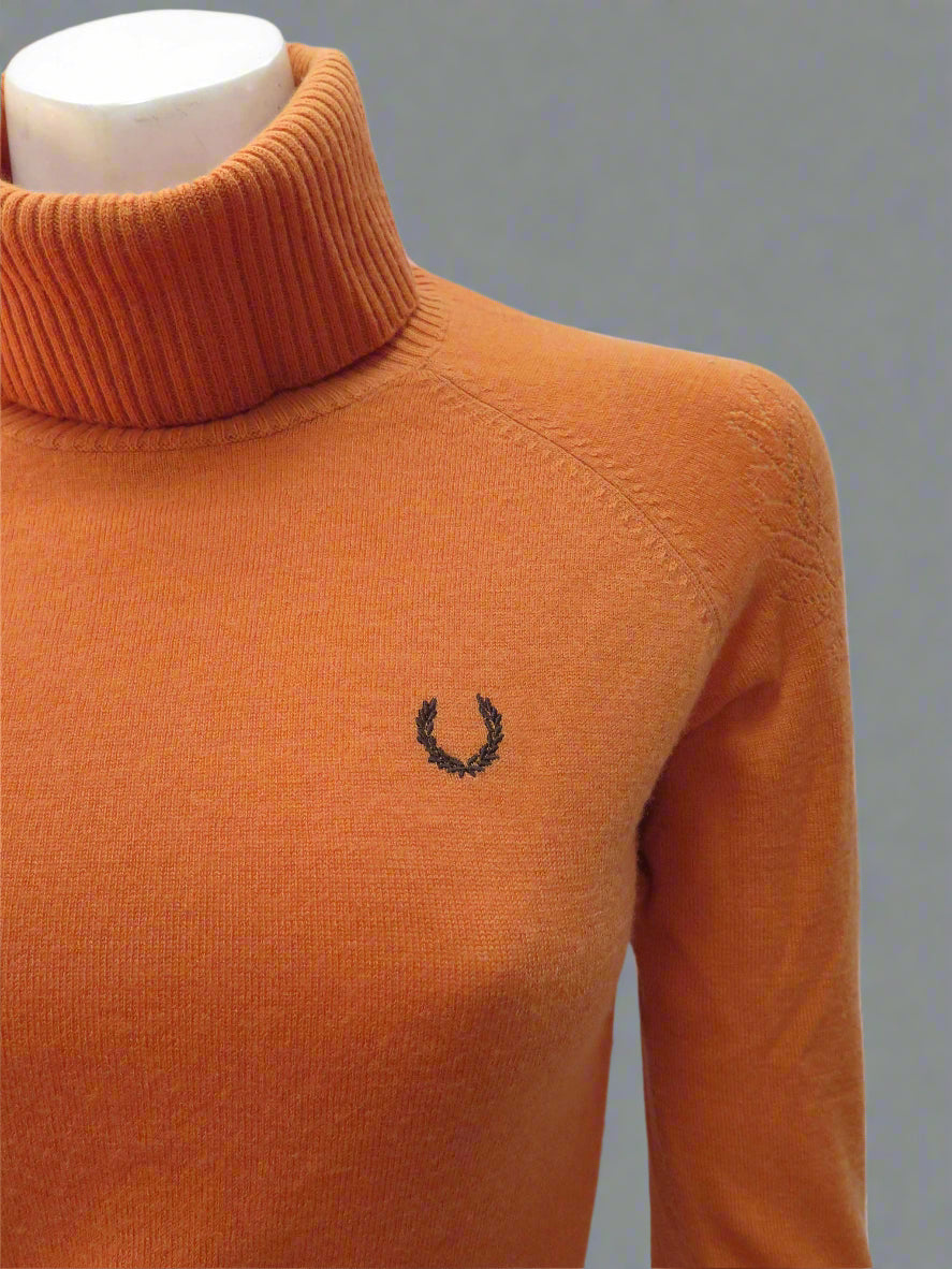 Cozy Knitted Roll Neck Sweater for Women - Winter Warm Pullover Casual Turtleneck Top - Perfect for Office, Dates & Holiday Outfits