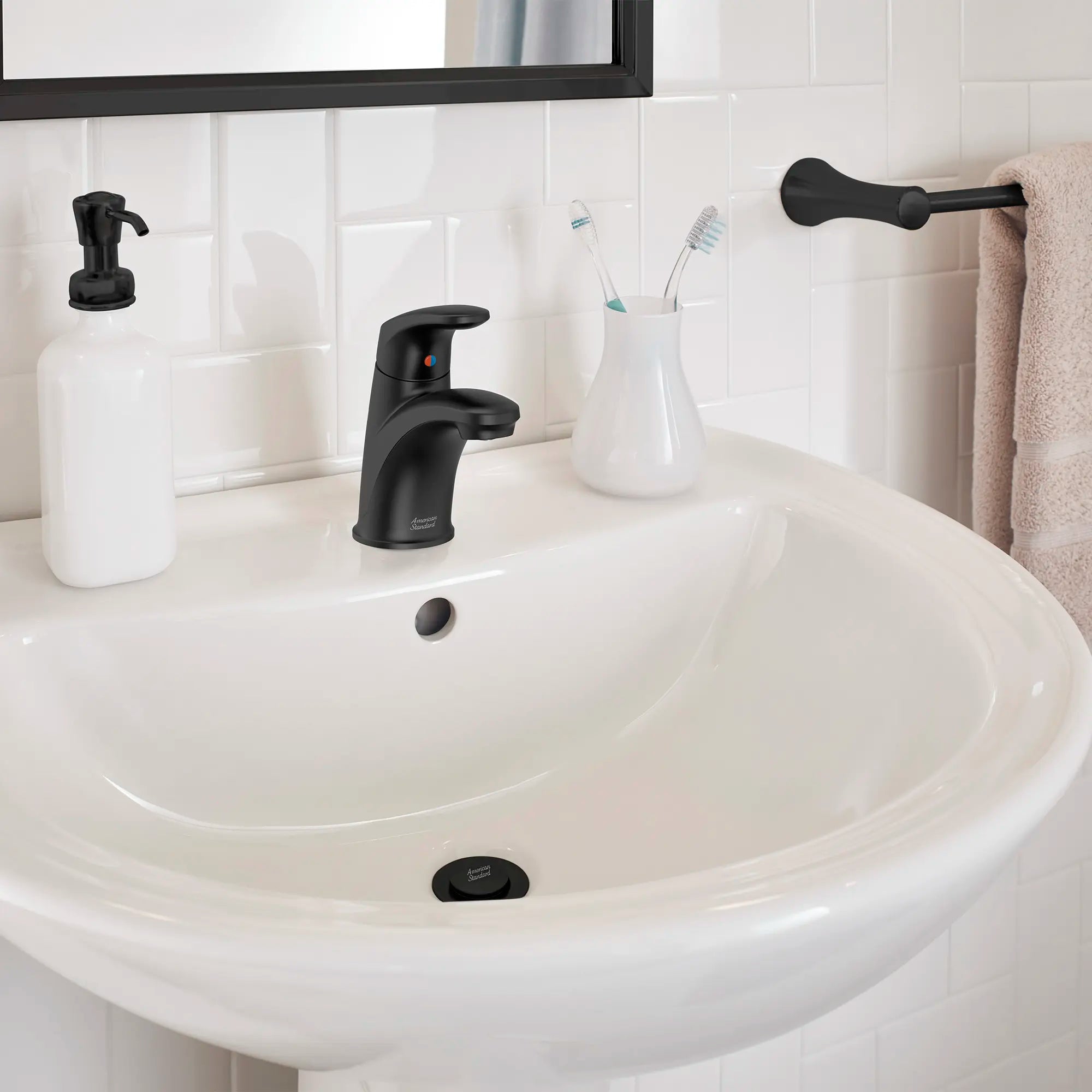 Colony PRO Single Hole Single Handle Bathroom Faucet - 1.2 GPM Water-Saving Design with Lever Handle - Perfect for Small Bathrooms & Powder Rooms