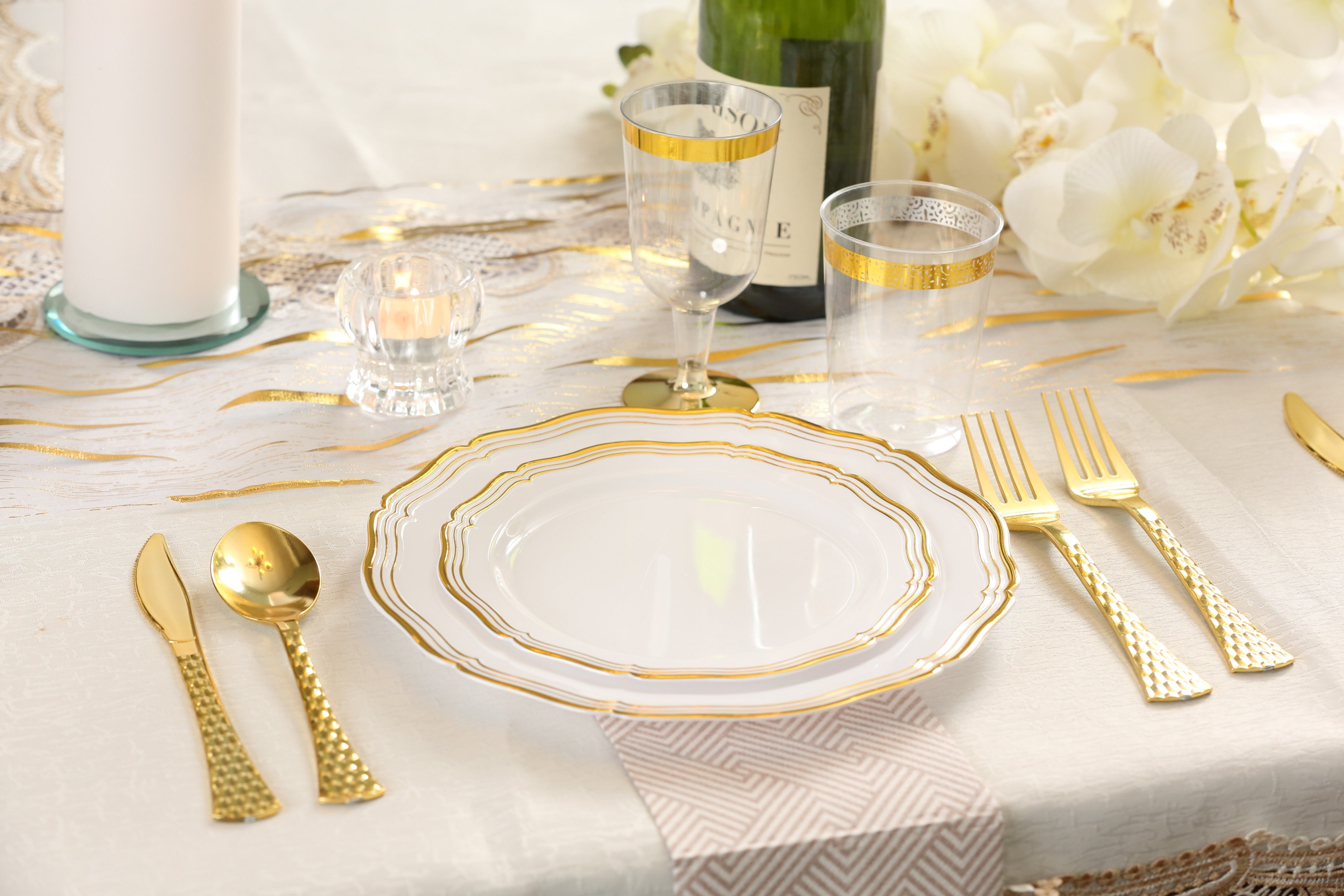 120-Piece Disposable Gold Plastic Silverware Set - Elegant Cutlery for Parties, Weddings & Events (40 Settings) - Perfect for Glamorous Dining, Catering & Special Occasions