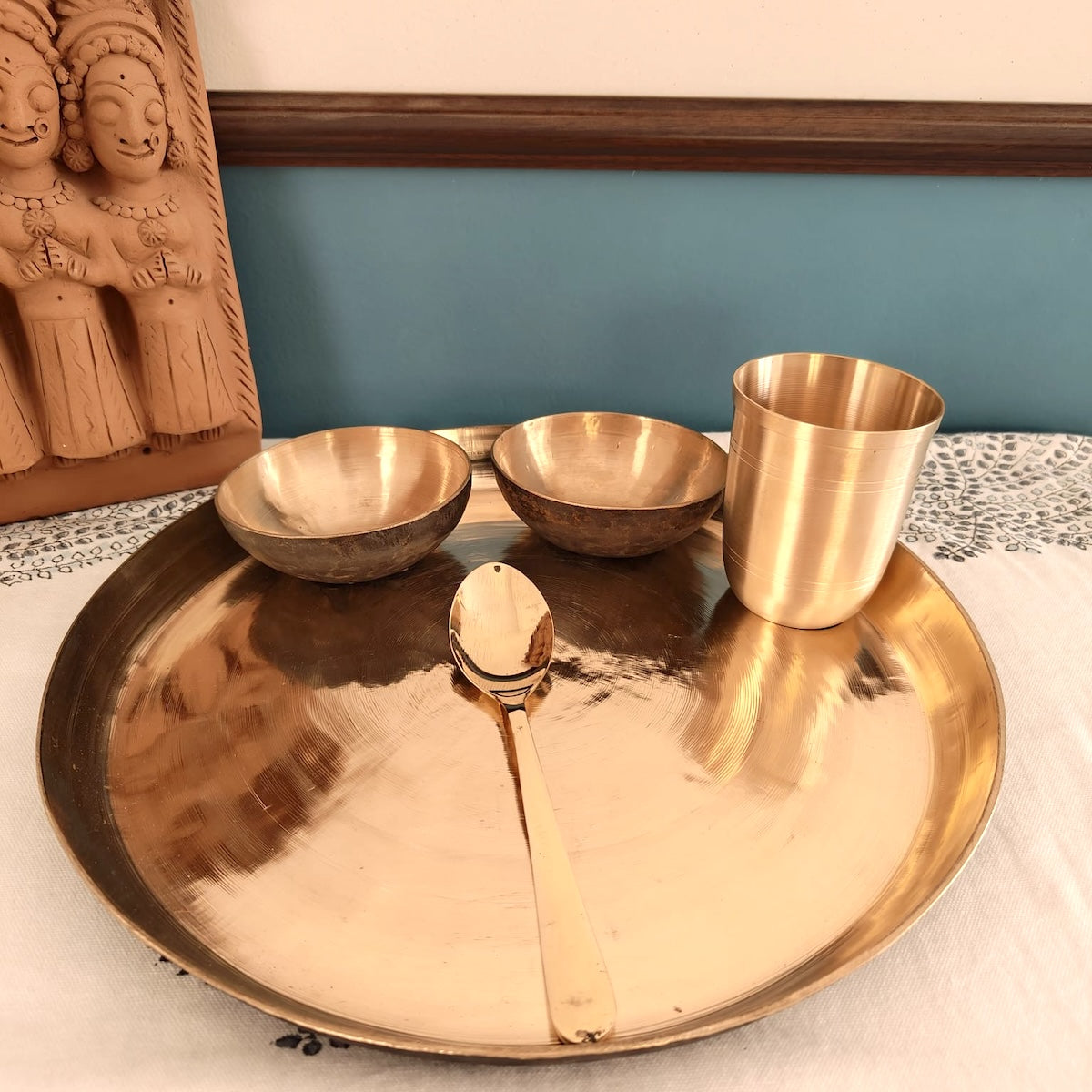 Premium Kansa Bronze Dinner Plate Set - Traditional Indian Thali Set with Plate, 2 Katori Bowls, Tumbler & Spoon | Authentic Ayurvedic Metalware for Healthy Dining & Home Decor