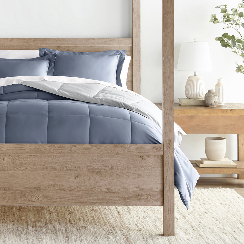 Reversible Down Alternative Comforter Set - All Season Hypoallergenic Bedding with Duvet Cover - Perfect for Master Bedroom, Guest Room & Dorm Use