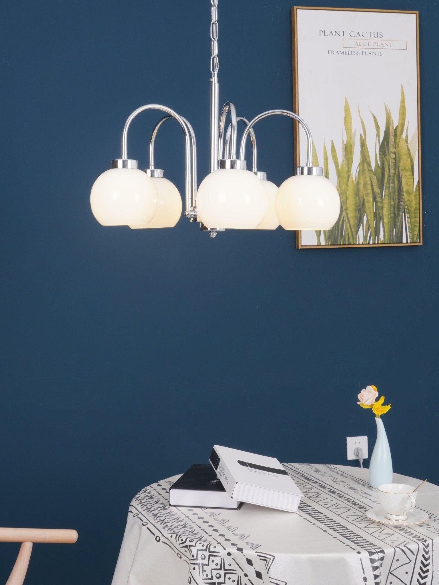 Elegant Crystal Chandeliers for Dining Room - Modern LED Hanging Light Fixtures for Home Decor & Wedding Events