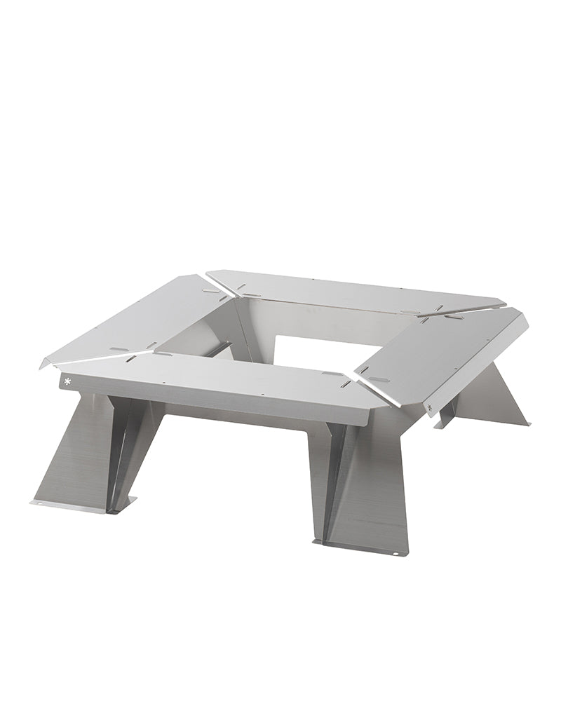 Takibi Outdoor Garden Table - Durable & Weather-Resistant for Patio, Deck, and Backyard Dining | Perfect for BBQs, Picnics, and Outdoor Entertaining