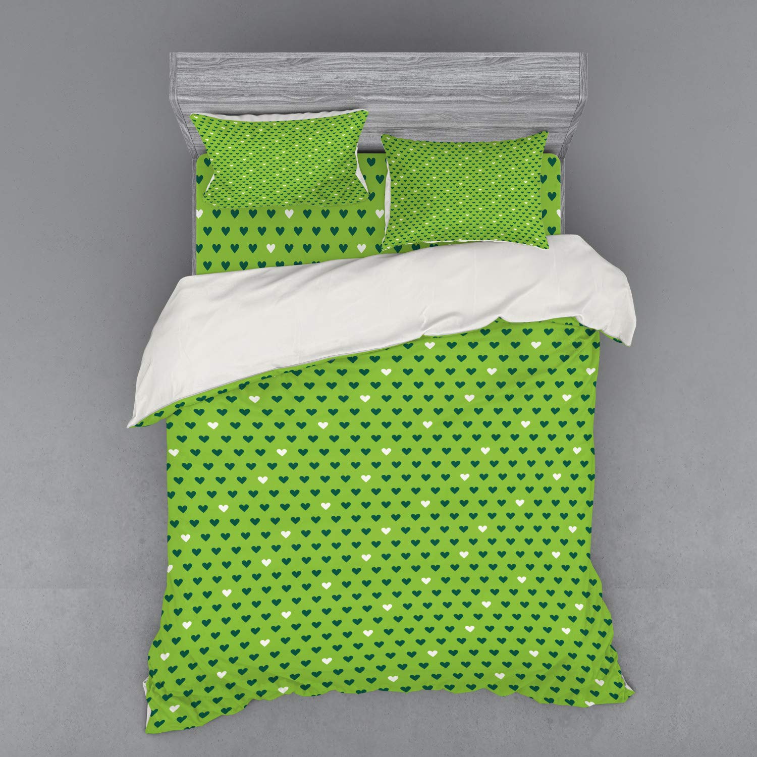 Ambesonne Green Duvet Cover Set - Small Heart Pattern 4-Piece Queen Size Bedding with Shams & Fitted Sheet in Vibrant Lime & Dark Green | Perfect for Guest Rooms, Valentine's Day Decor & Cozy Bedroom Makeovers