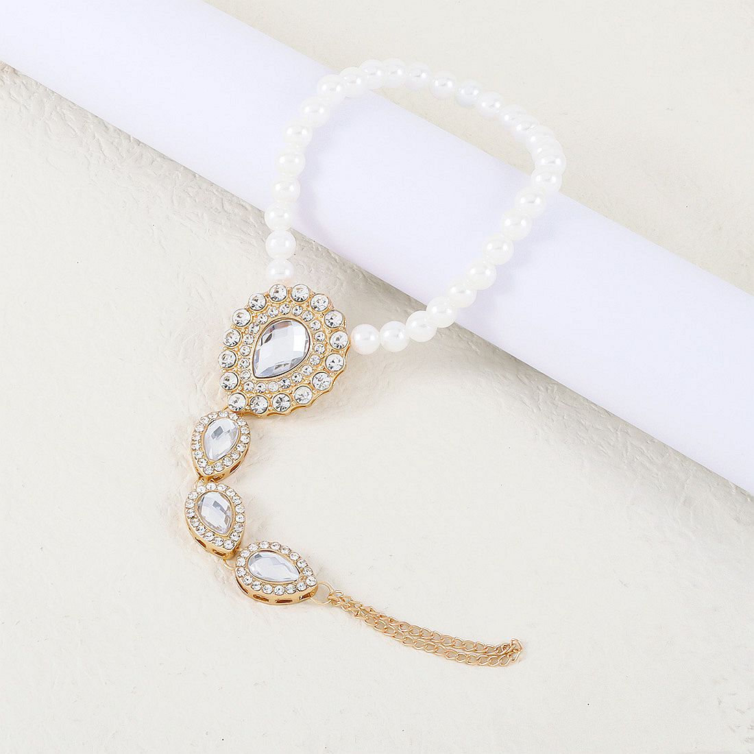 Bohemian Rhinestone Pearl Anklet Chain Bracelet Toe Ring Jewelry for Women | D0571 | Perfect for Beach, Summer Outfits and Boho Fashion Accessories